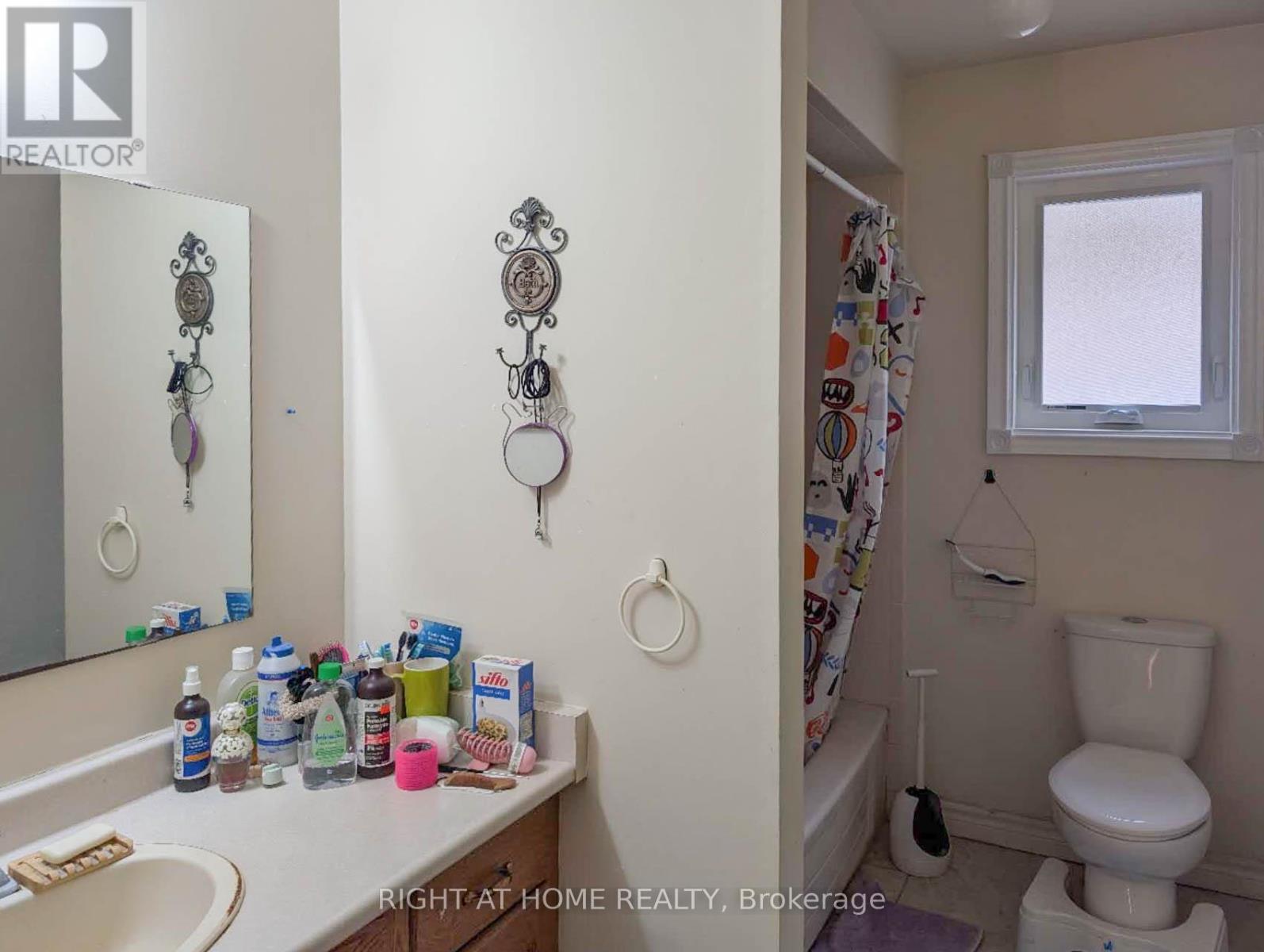 64 Springfield Boulevard, Hamilton, Ontario  L9K 1H8 - Photo 19 - X12950838