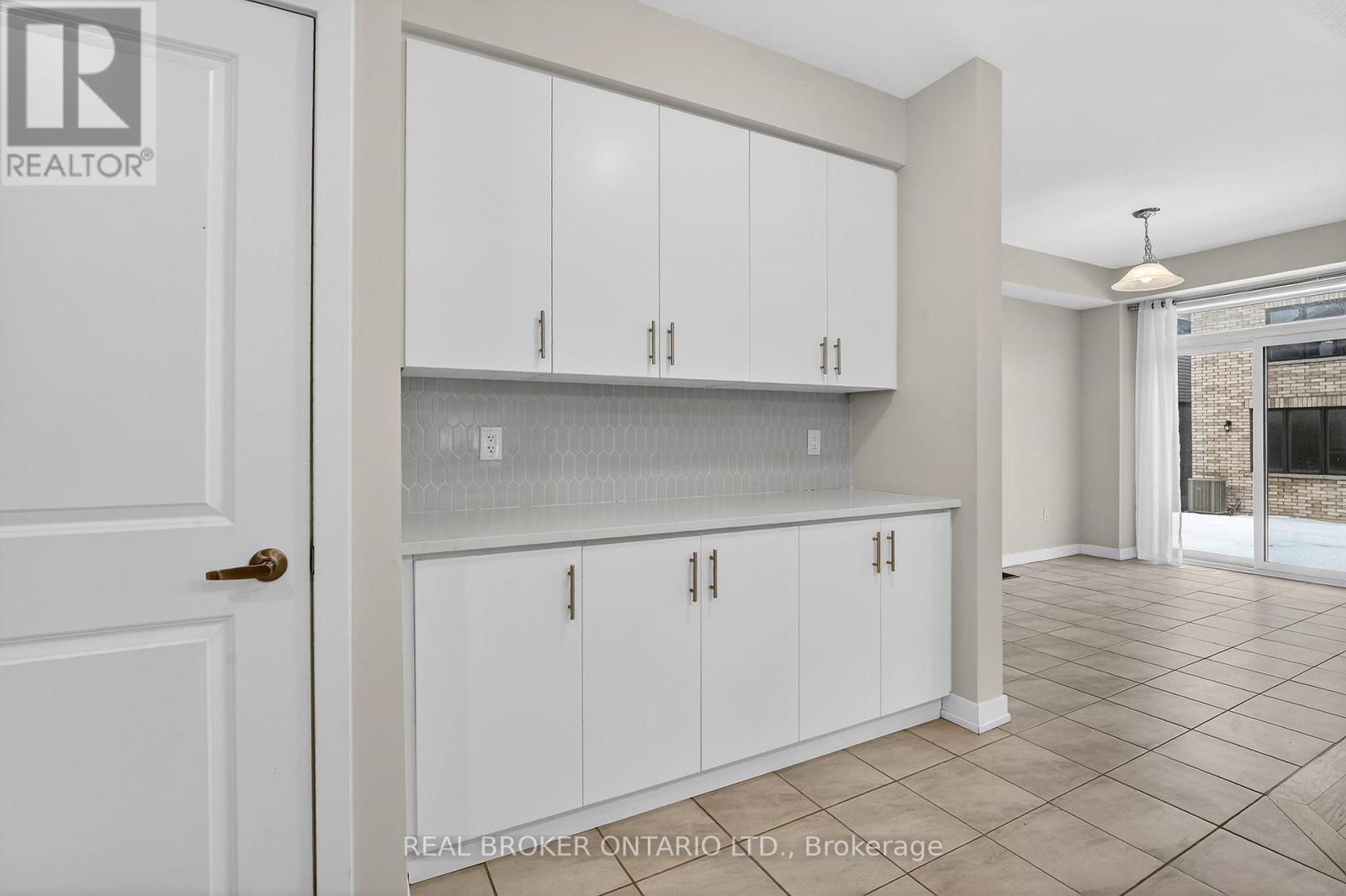 42 Sunflower Crescent, Thorold, Ontario  L3B 0L3 - Photo 10 - X12950860