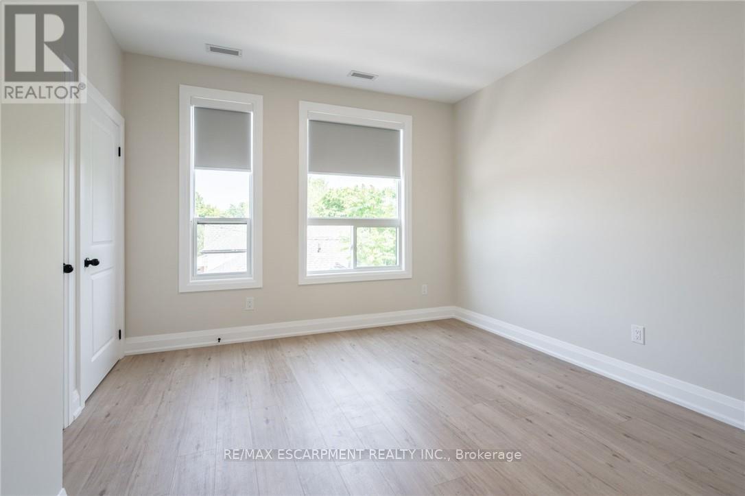 A - 9 Munn Street, Hamilton, Ontario  L8V 1J8 - Photo 24 - X12950902