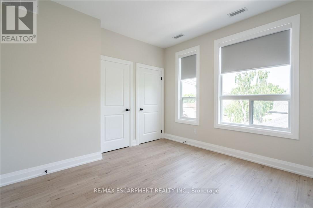 A - 9 Munn Street, Hamilton, Ontario  L8V 1J8 - Photo 6 - X12950902