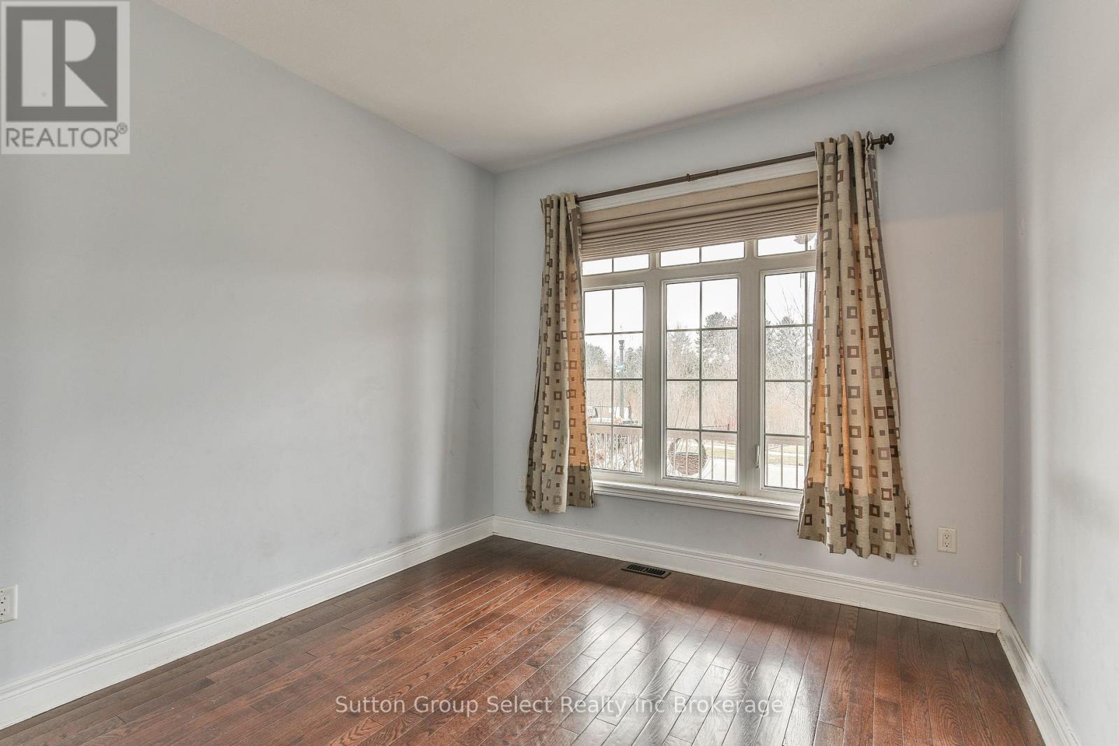 504 Baldwin Crescent, Woodstock, Ontario  N4T 0G6 - Photo 9 - X12951262