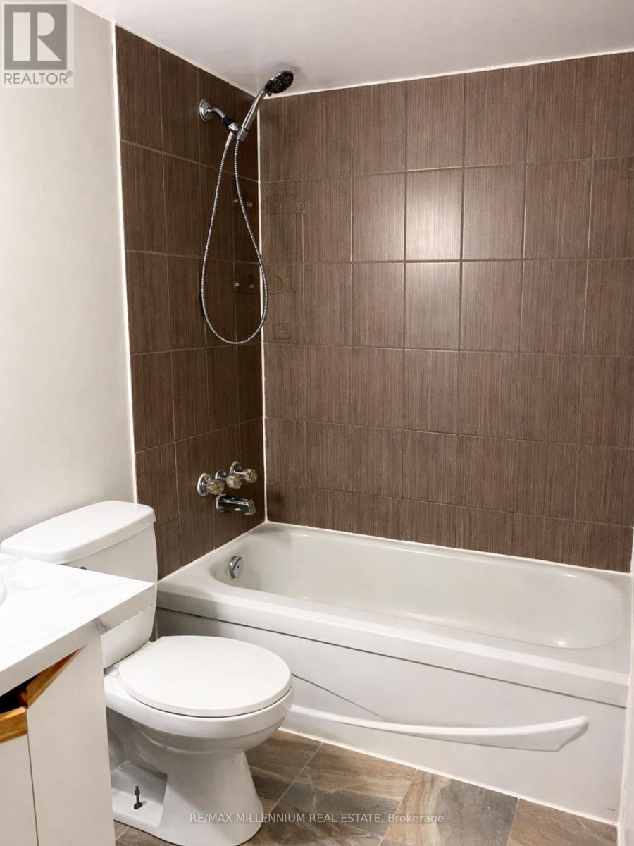 611 - 3559 Eglinton Avenue, Toronto, Ontario  M6M 5C6 - Photo 14 - W12950316