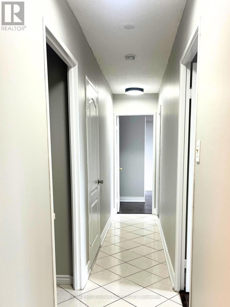 611 - 3559 Eglinton Avenue, Toronto, Ontario  M6M 5C6 - Photo 7 - W12950316