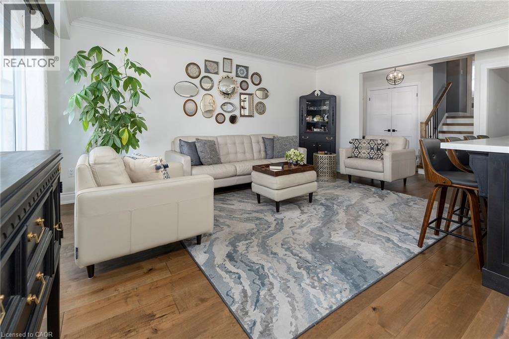 118 Westwood Crescent, Welland, Ontario  L3C 4R3 - Photo 4 - 40810022