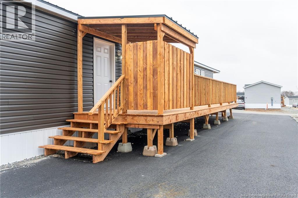 108 Glenview, Saint John, New Brunswick  E2H 0B6 - Photo 36 - NB136368