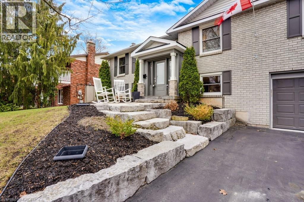 34 Leslie Avenue, Cambridge, Ontario  N1S 4N7 - Photo 2 - 40816184