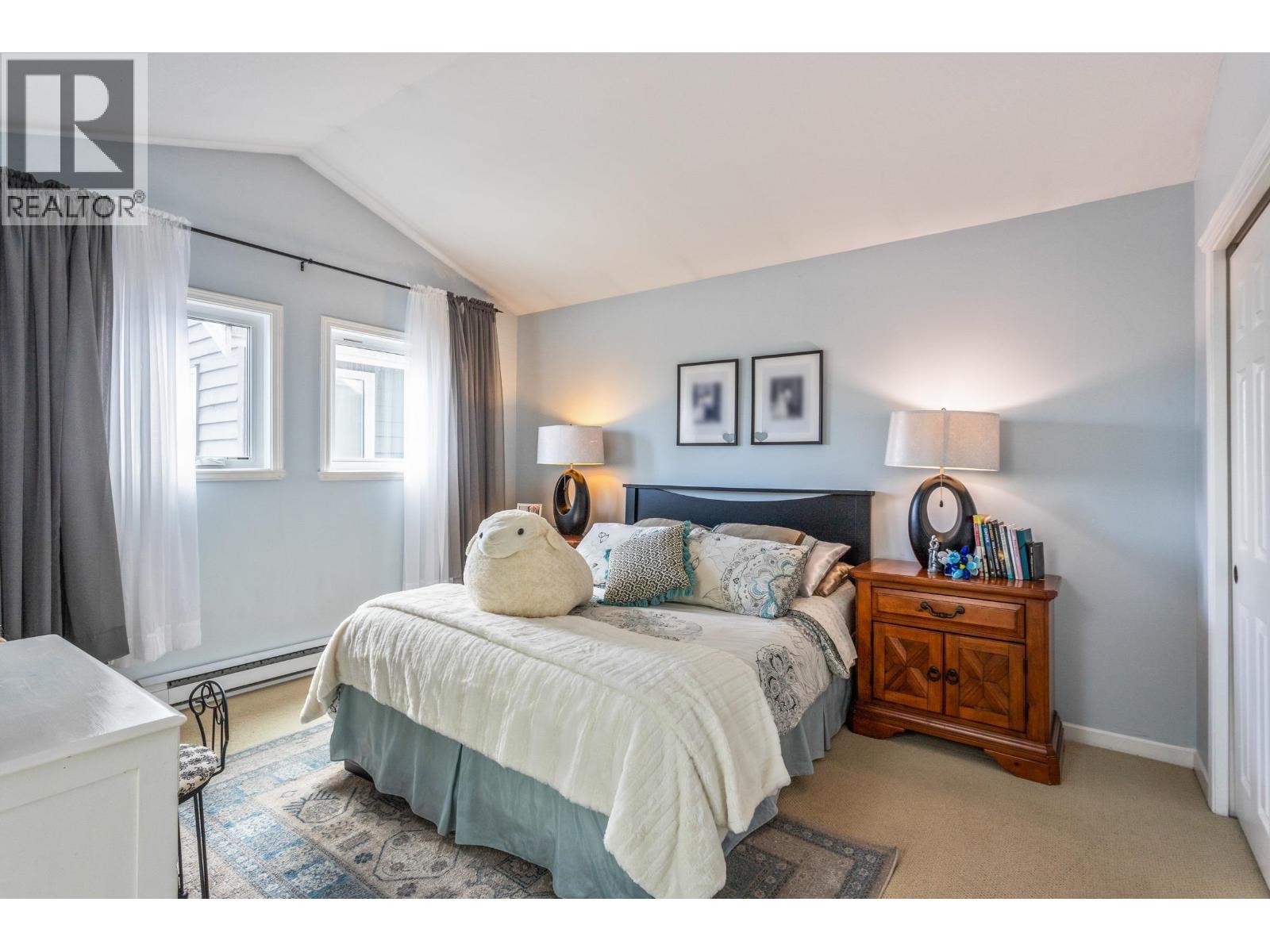 205 1518 Bowser Avenue, North Vancouver, British Columbia  V7P 2Y3 - Photo 16 - R3104353