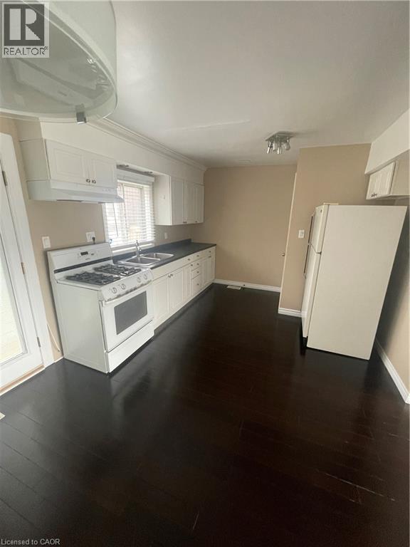 124 Avalon Place, Kitchener, Ontario  N2M 4N7 - Photo 10 - 40816719