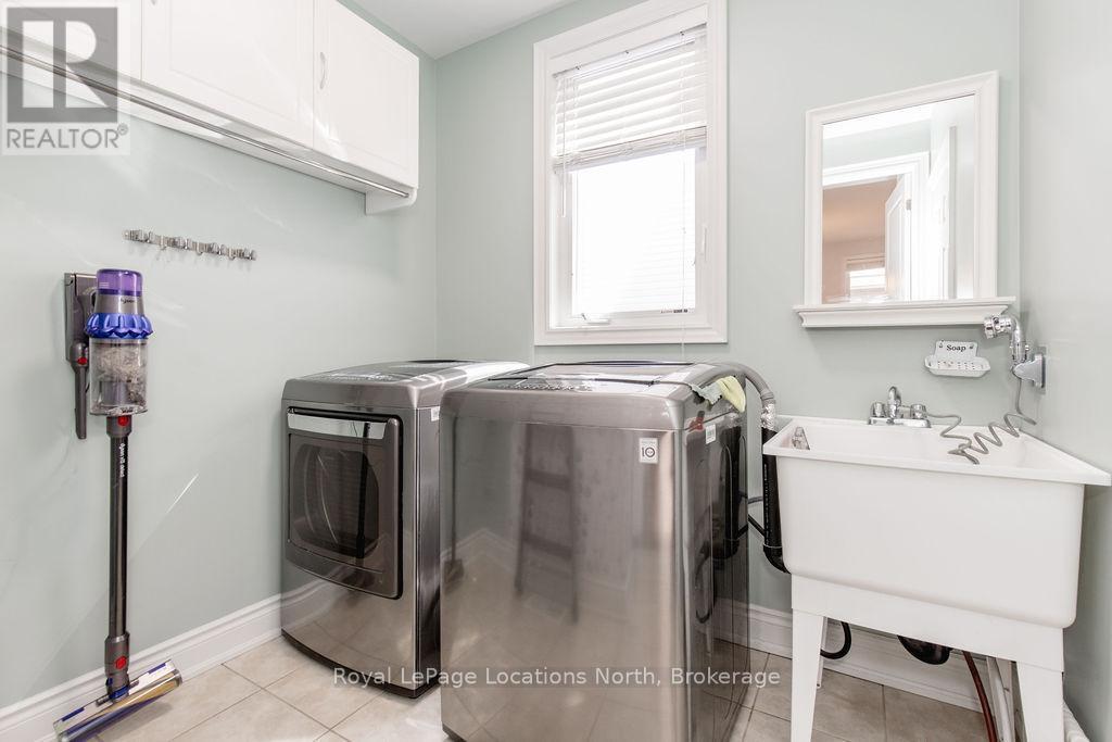 11 Christy Drive, Wasaga Beach, Ontario  L9Z 1S7 - Photo 20 - S12951212