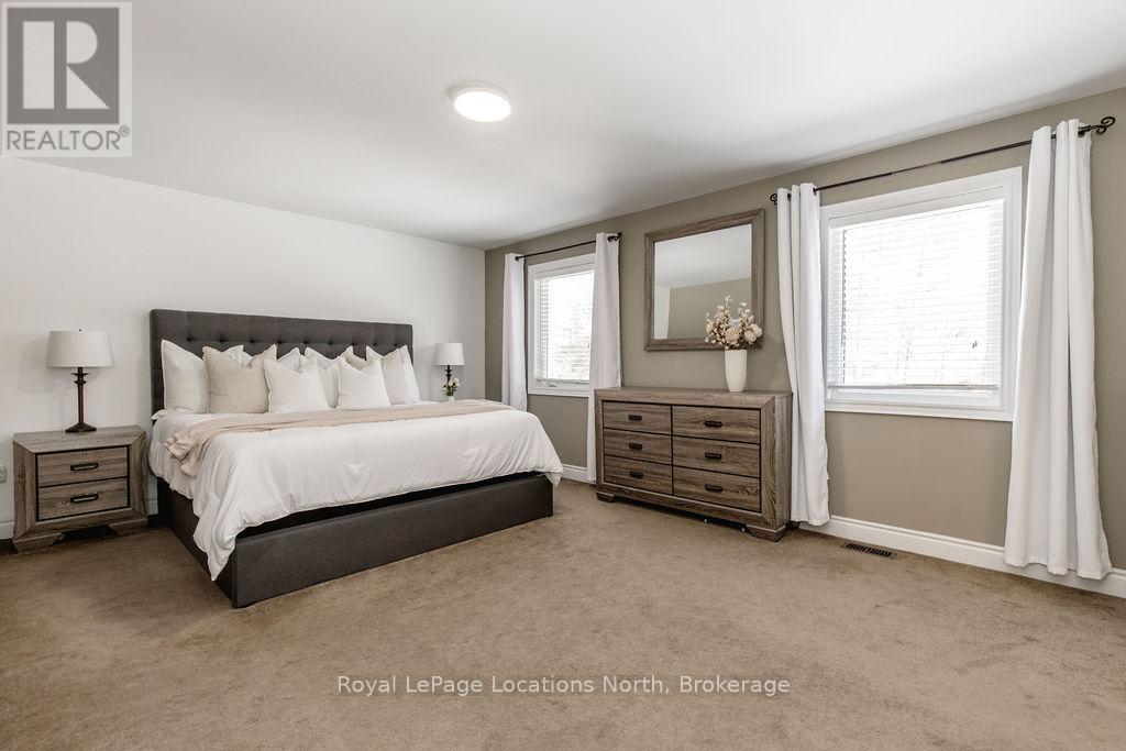 11 Christy Drive, Wasaga Beach, Ontario  L9Z 1S7 - Photo 21 - S12951212