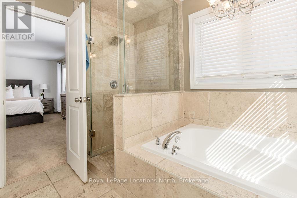 11 Christy Drive, Wasaga Beach, Ontario  L9Z 1S7 - Photo 25 - S12951212