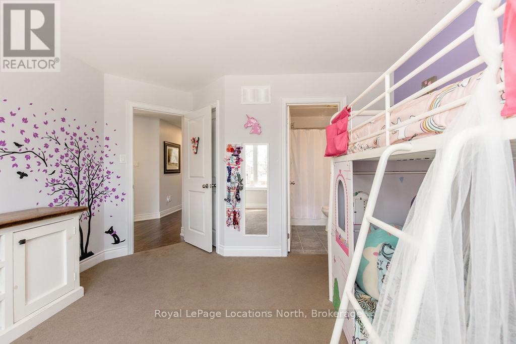 11 Christy Drive, Wasaga Beach, Ontario  L9Z 1S7 - Photo 29 - S12951212