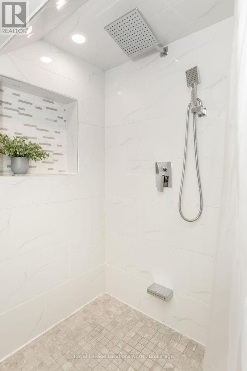 11 Christy Drive, Wasaga Beach, Ontario  L9Z 1S7 - Photo 41 - S12951212