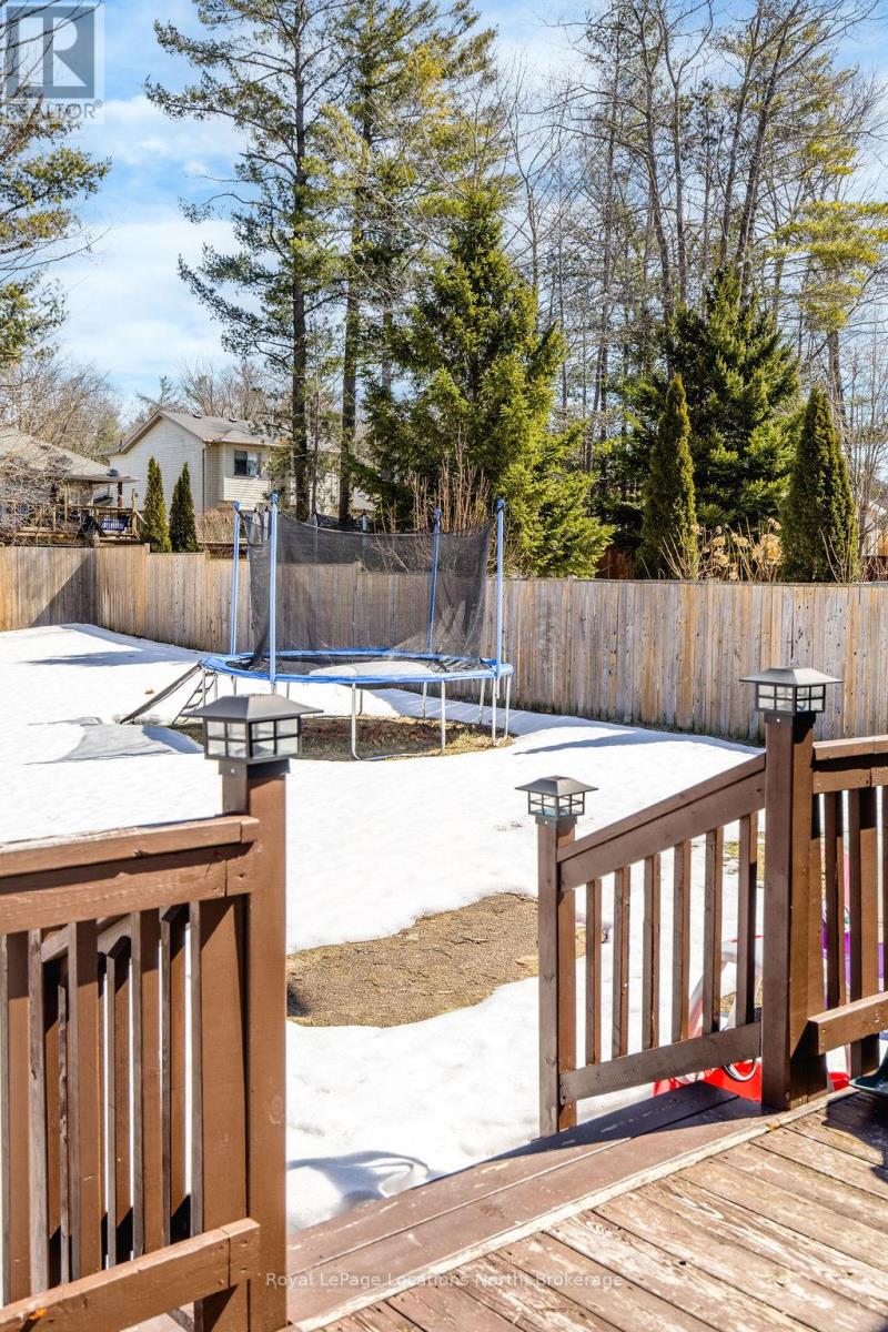 11 Christy Drive, Wasaga Beach, Ontario  L9Z 1S7 - Photo 44 - S12951212