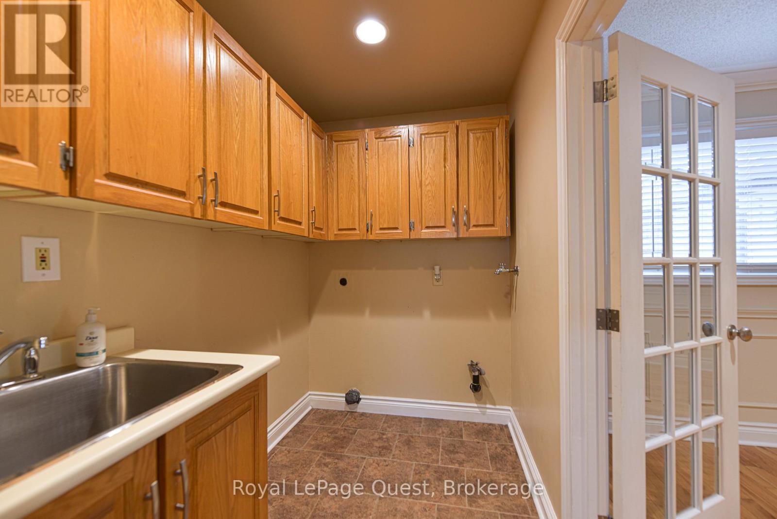 27 Heyden Avenue, Orillia, Ontario  L3V 0G5 - Photo 17 - S12951264