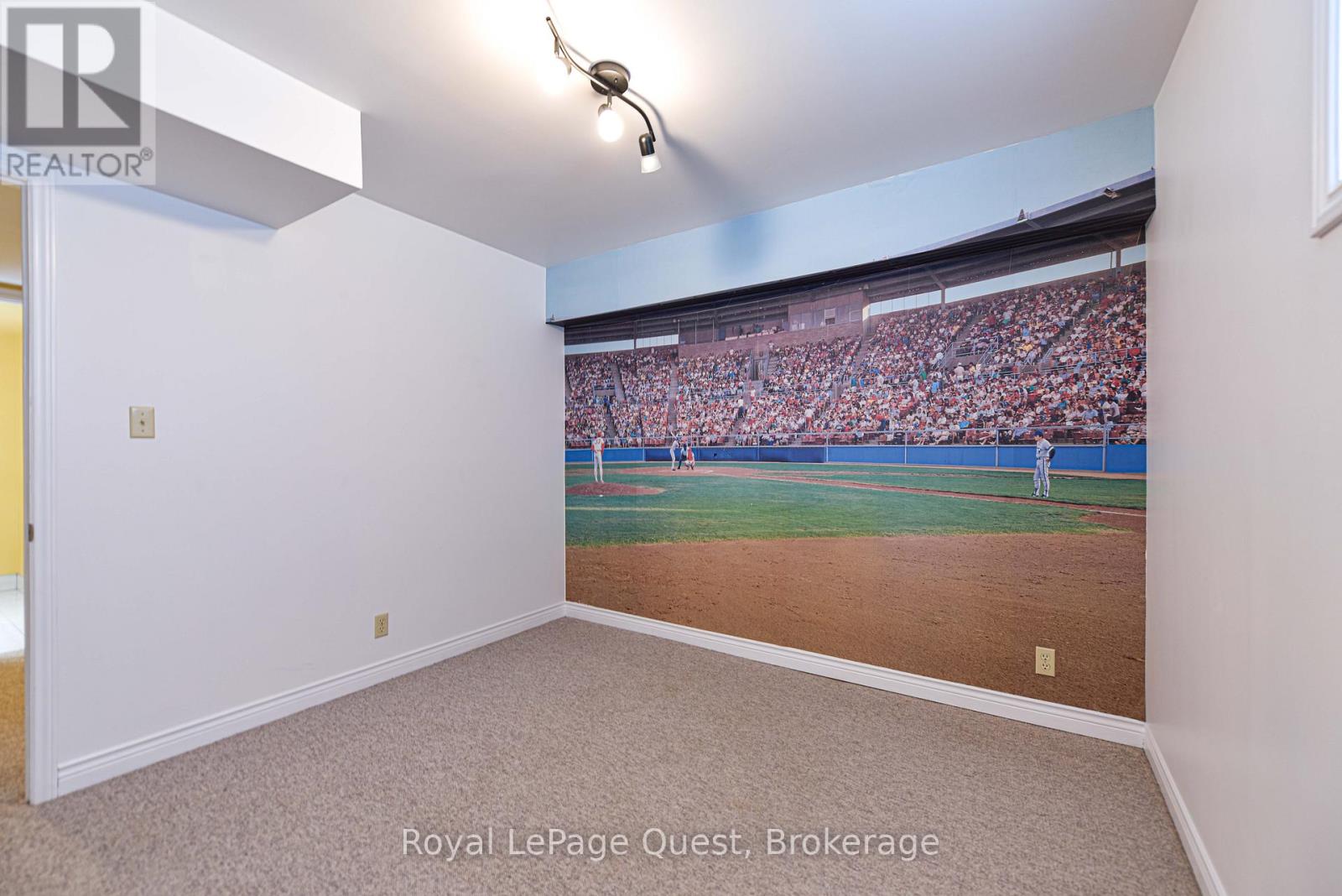 27 Heyden Avenue, Orillia, Ontario  L3V 0G5 - Photo 27 - S12951264