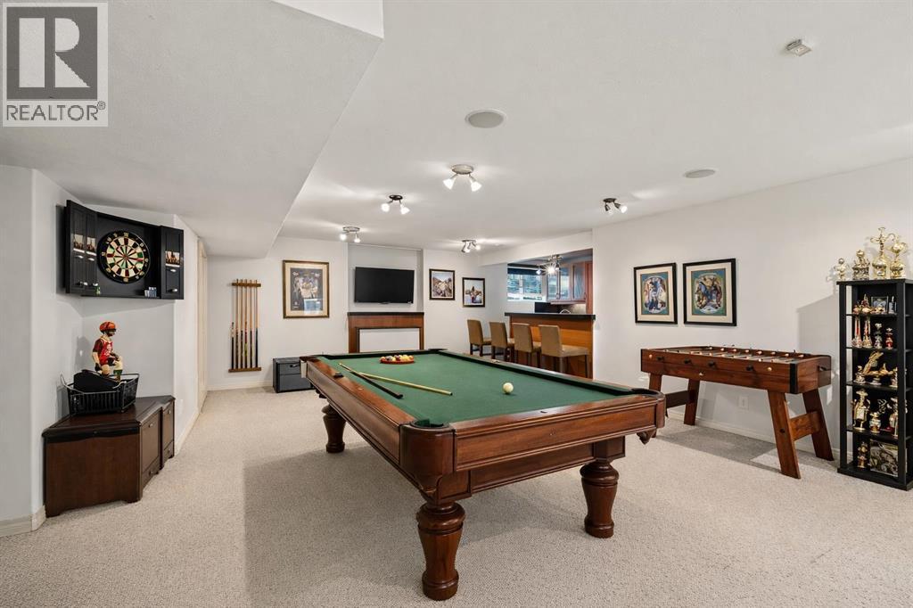 1560 Strathcona Drive SW, Calgary, Alberta  T3H 4R8 - Photo 38 - A2290403