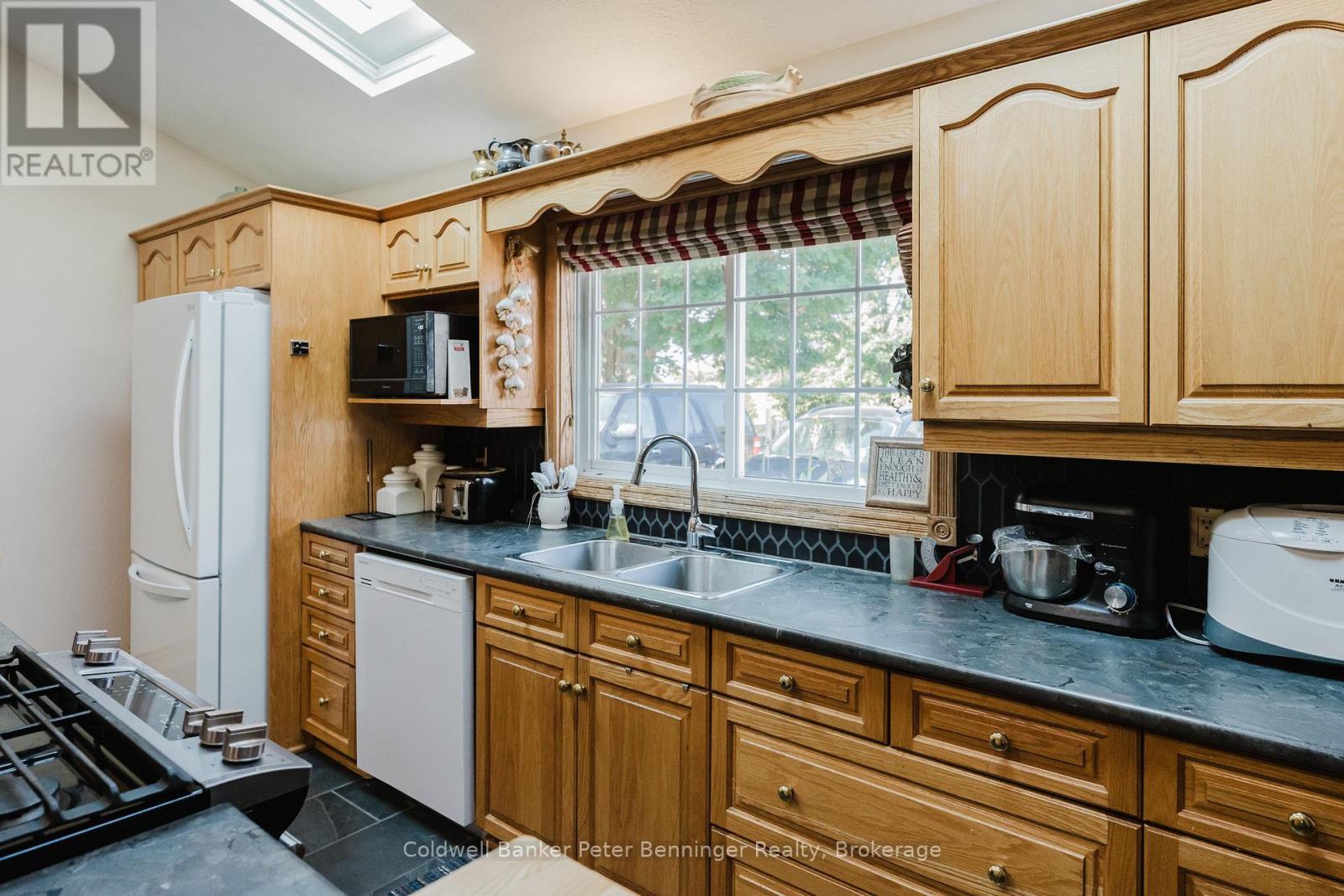 133889 Allan Park Road, West Grey, Ontario  N0G 1S0 - Photo 10 - X12950956