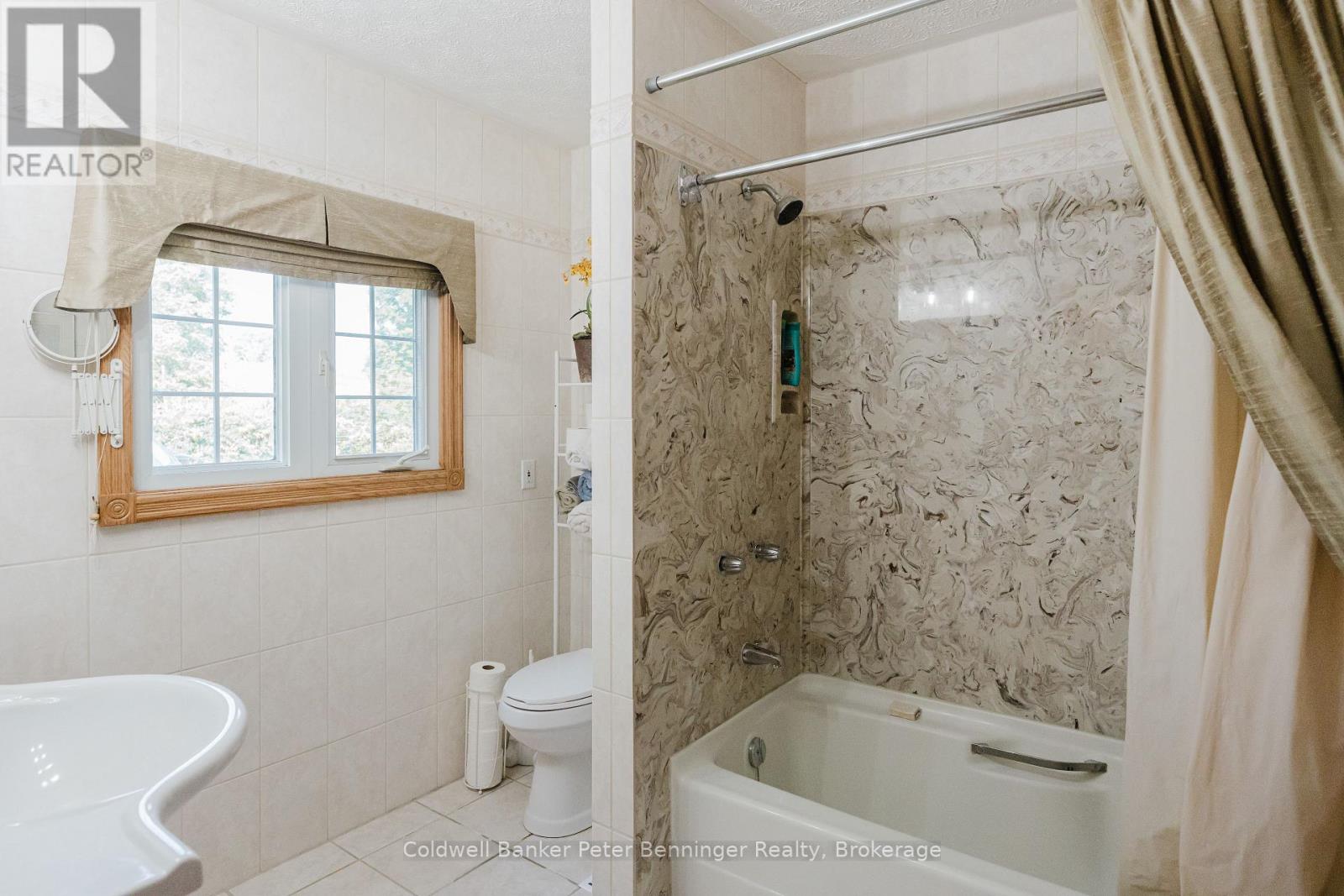 133889 Allan Park Road, West Grey, Ontario  N0G 1S0 - Photo 15 - X12950956