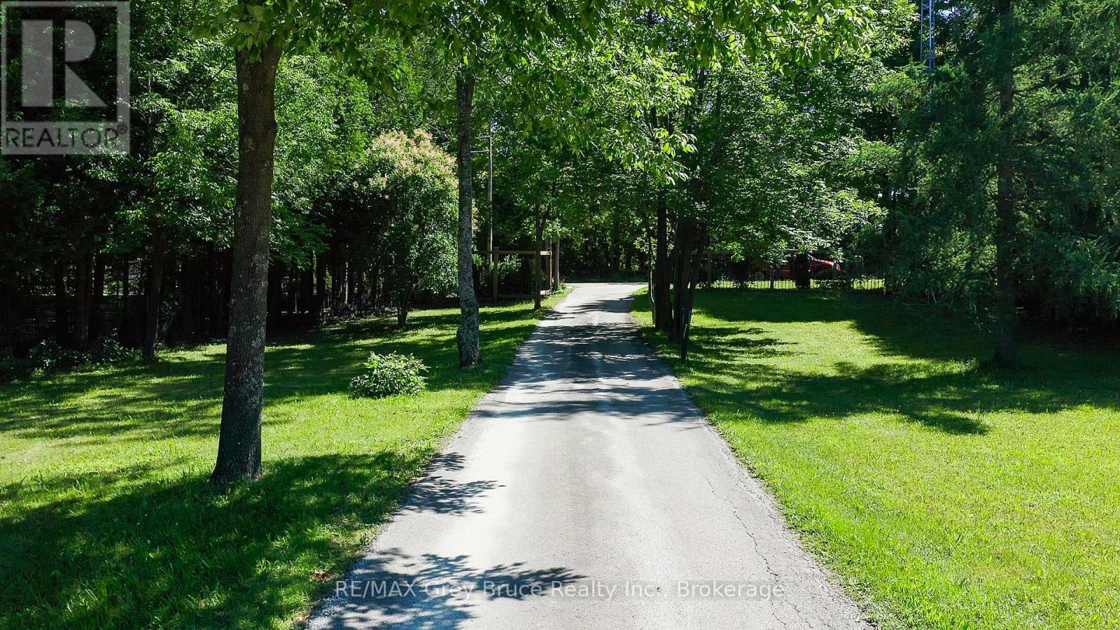 495204 Traverston Road, West Grey, Ontario  N0C 1H0 - Photo 48 - X12950962