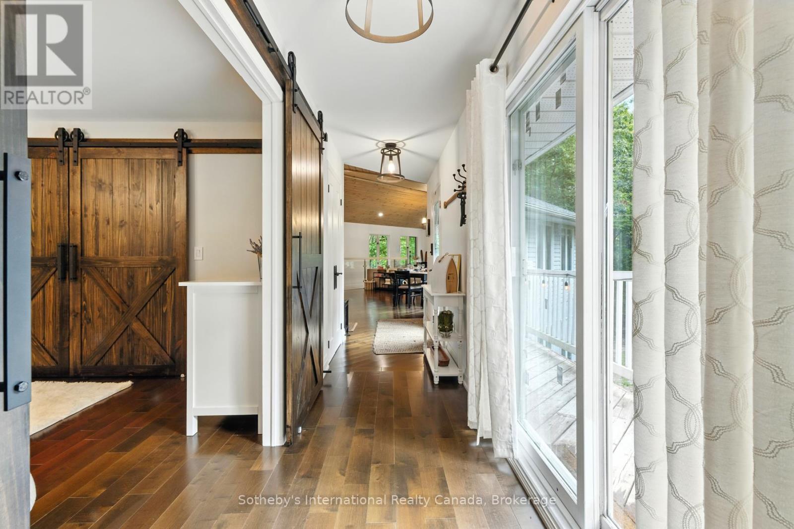 1060 North Kahshe Lake Road, Gravenhurst, Ontario  P0E 1G0 - Photo 20 - X12951024