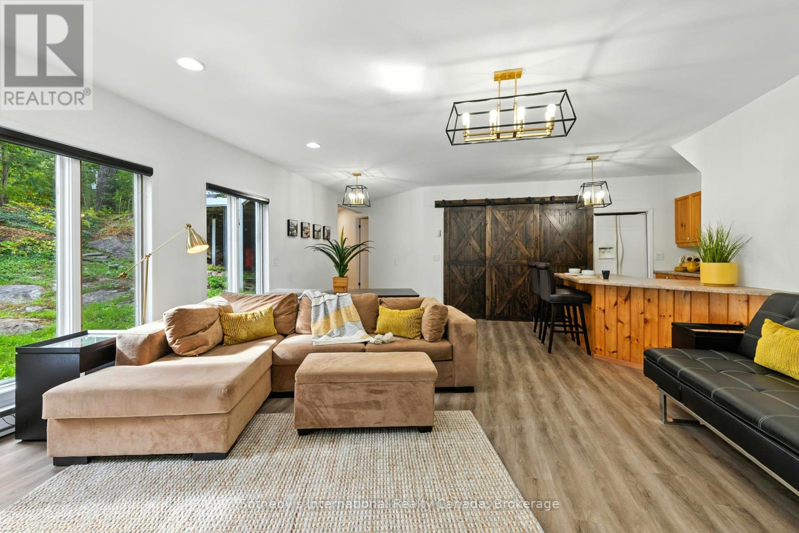 1060 North Kahshe Lake Road, Gravenhurst, Ontario  P0E 1G0 - Photo 30 - X12951024