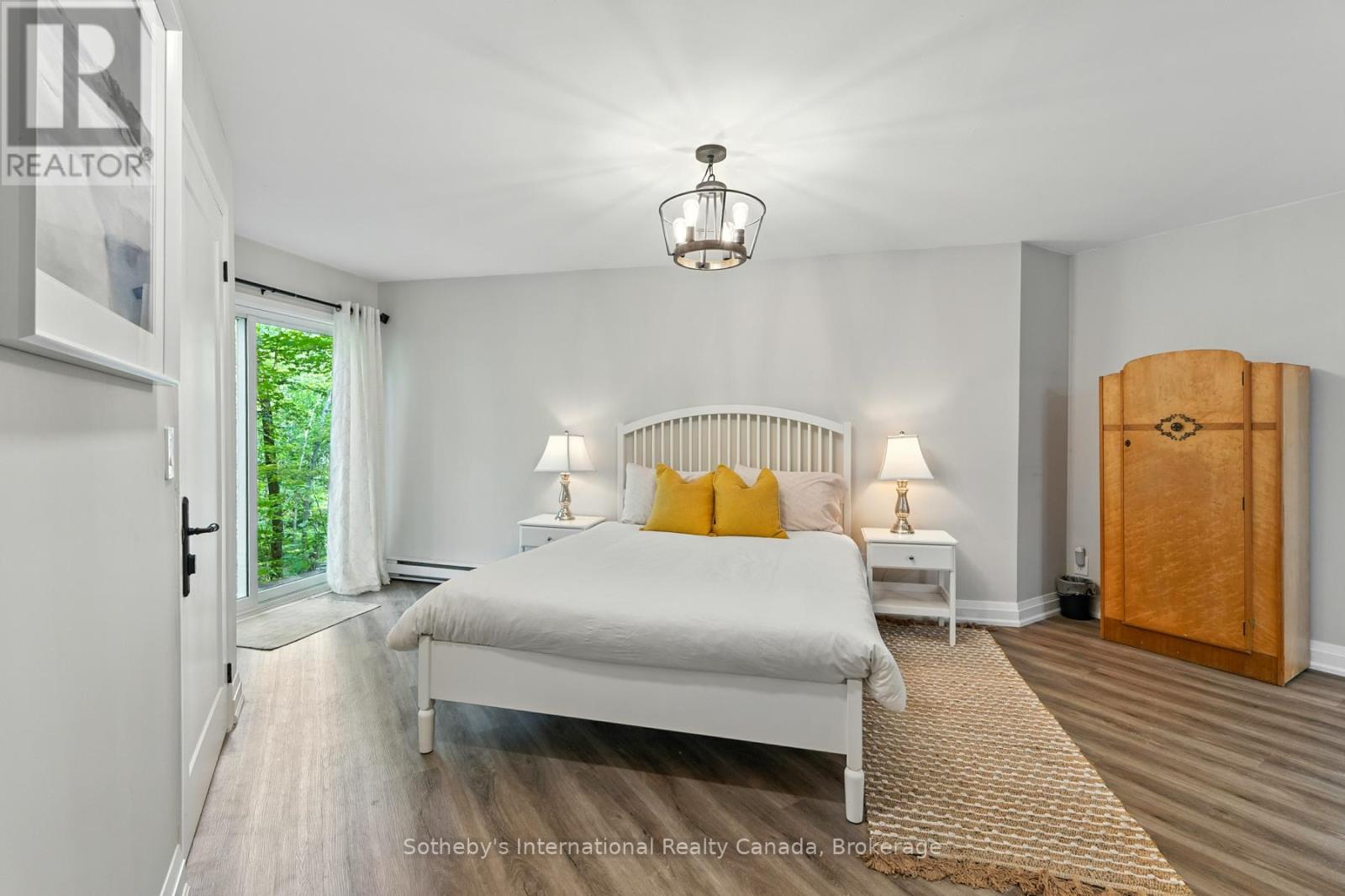 1060 North Kahshe Lake Road, Gravenhurst, Ontario  P0E 1G0 - Photo 36 - X12951024