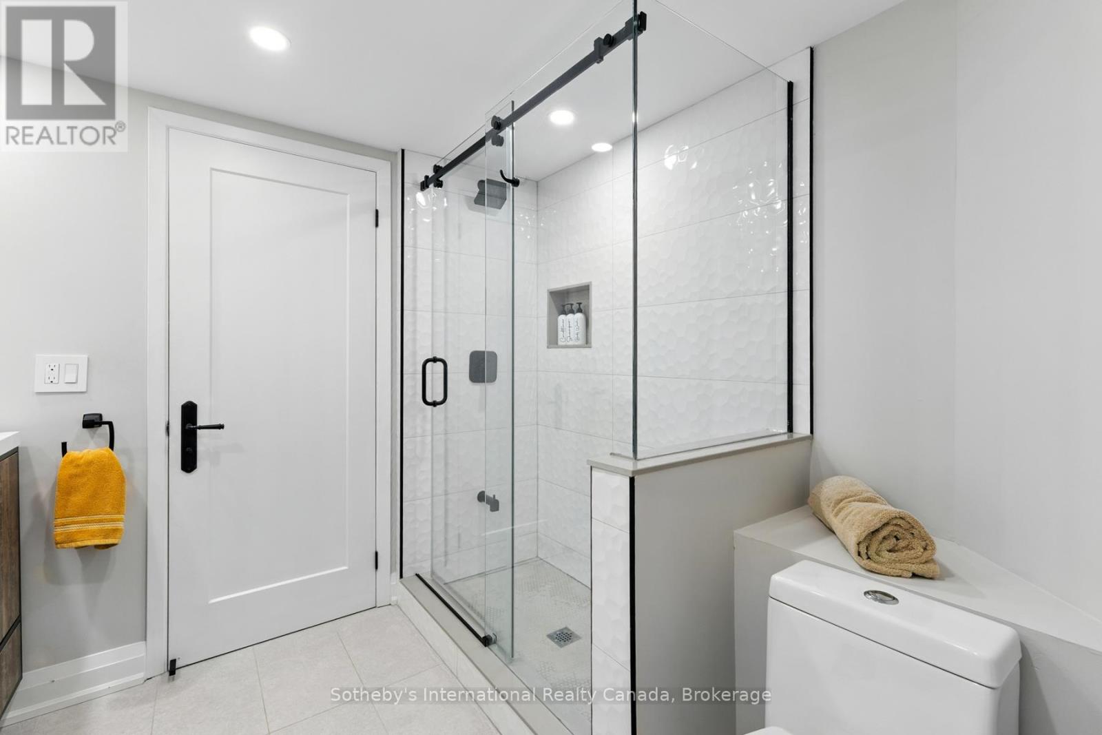 1060 North Kahshe Lake Road, Gravenhurst, Ontario  P0E 1G0 - Photo 38 - X12951024