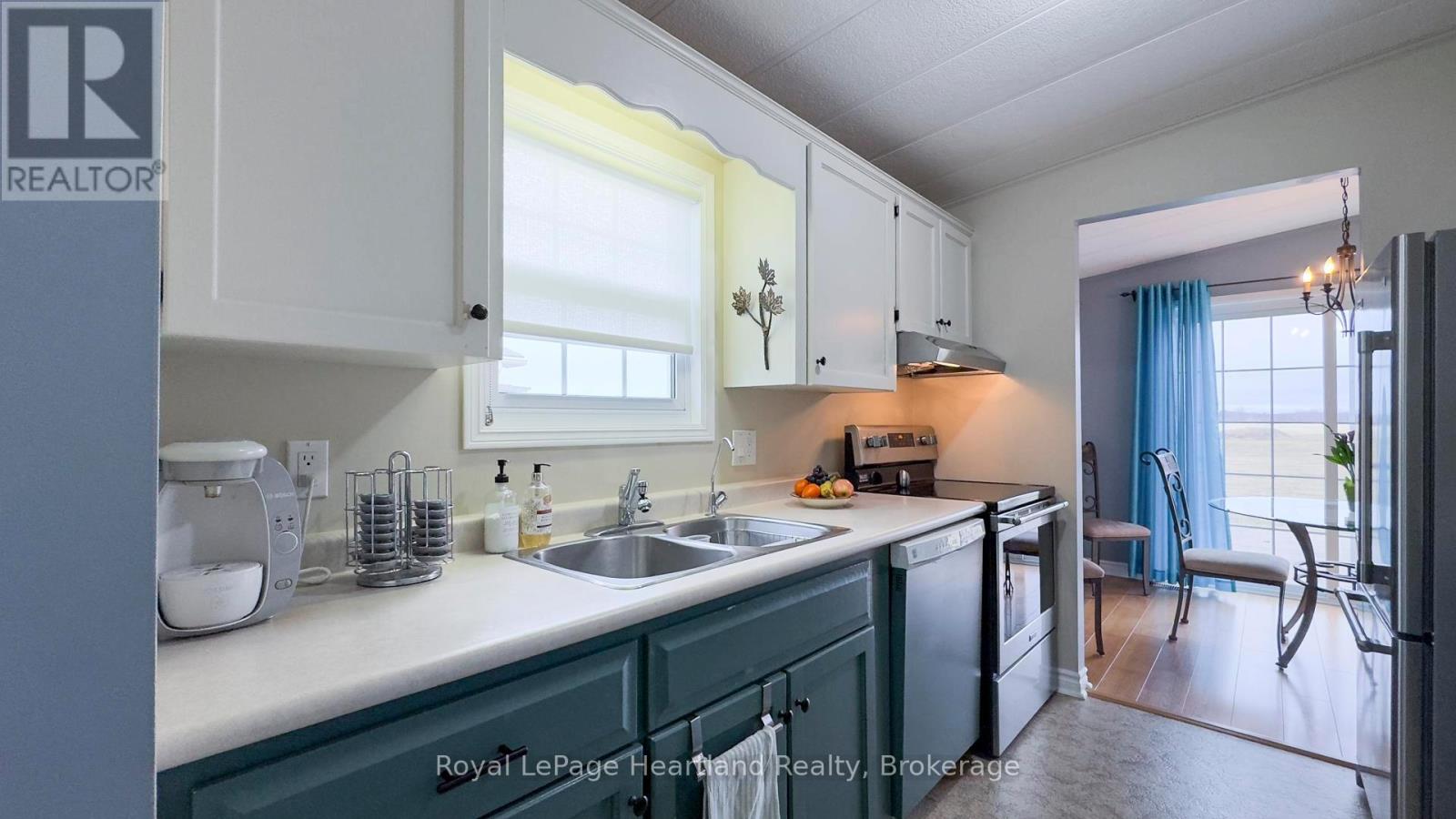 52 Algonquin Lane, Ashfield-Colborne-Wawanosh, Ontario  N7A 3Y2 - Photo 13 - X12951210