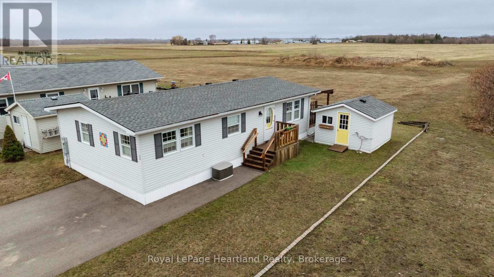 52 Algonquin Lane, Ashfield-Colborne-Wawanosh, Ontario  N7A 3Y2 - Photo 34 - X12951210