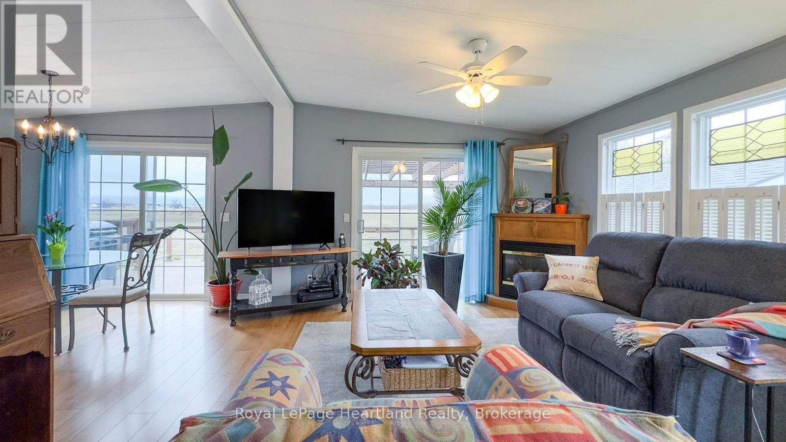 52 Algonquin Lane, Ashfield-Colborne-Wawanosh, Ontario  N7A 3Y2 - Photo 5 - X12951210