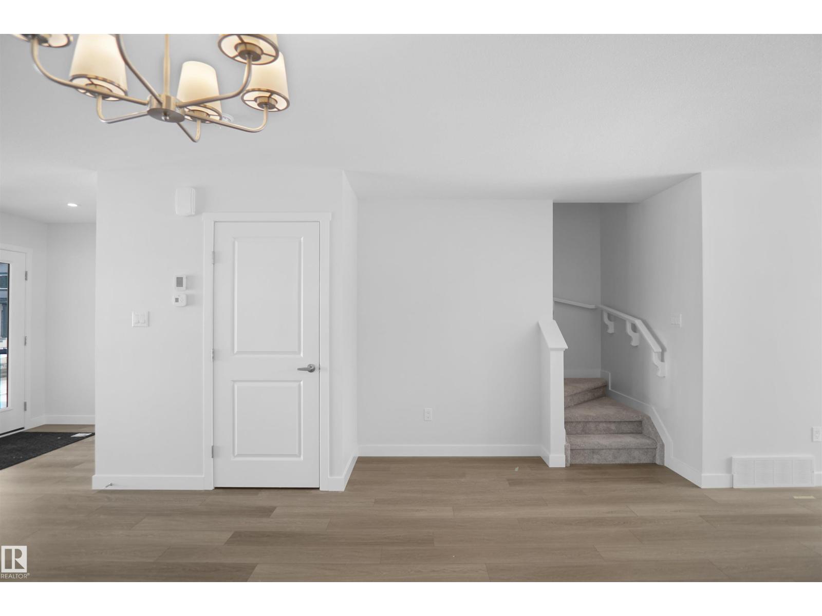 7351 181 Av NW, Edmonton, Alberta  T5Z 0T4 - Photo 12 - E4479825