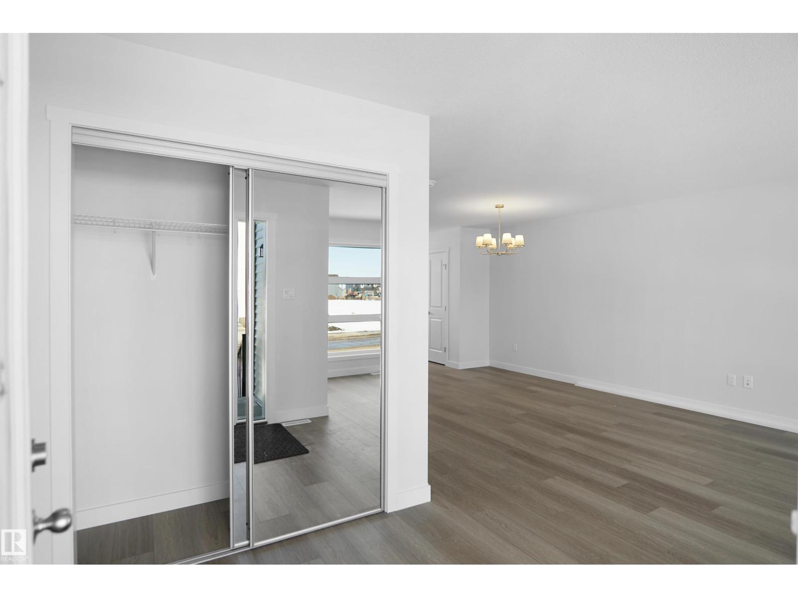 7351 181 Av NW, Edmonton, Alberta  T5Z 0T4 - Photo 3 - E4479825