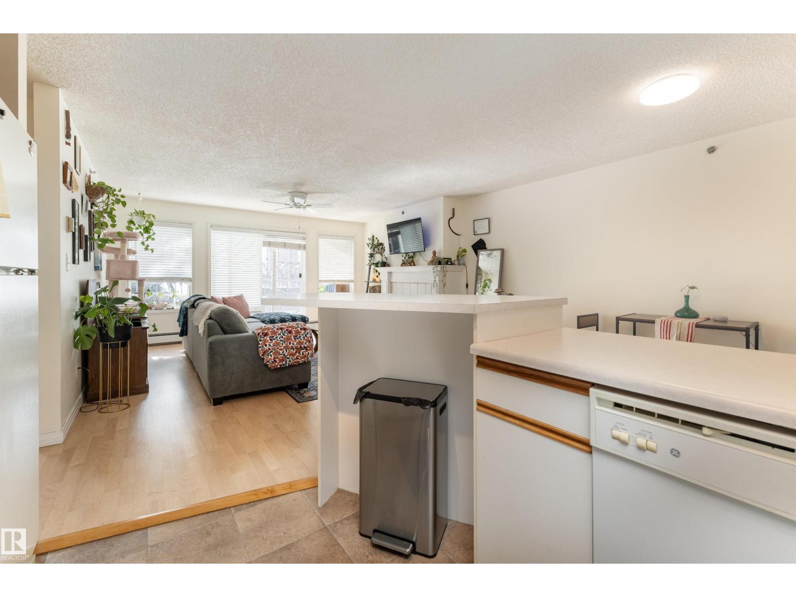 #315 10508 119 St Nw, Edmonton, Alberta  T5H 4M1 - Photo 15 - E4480266