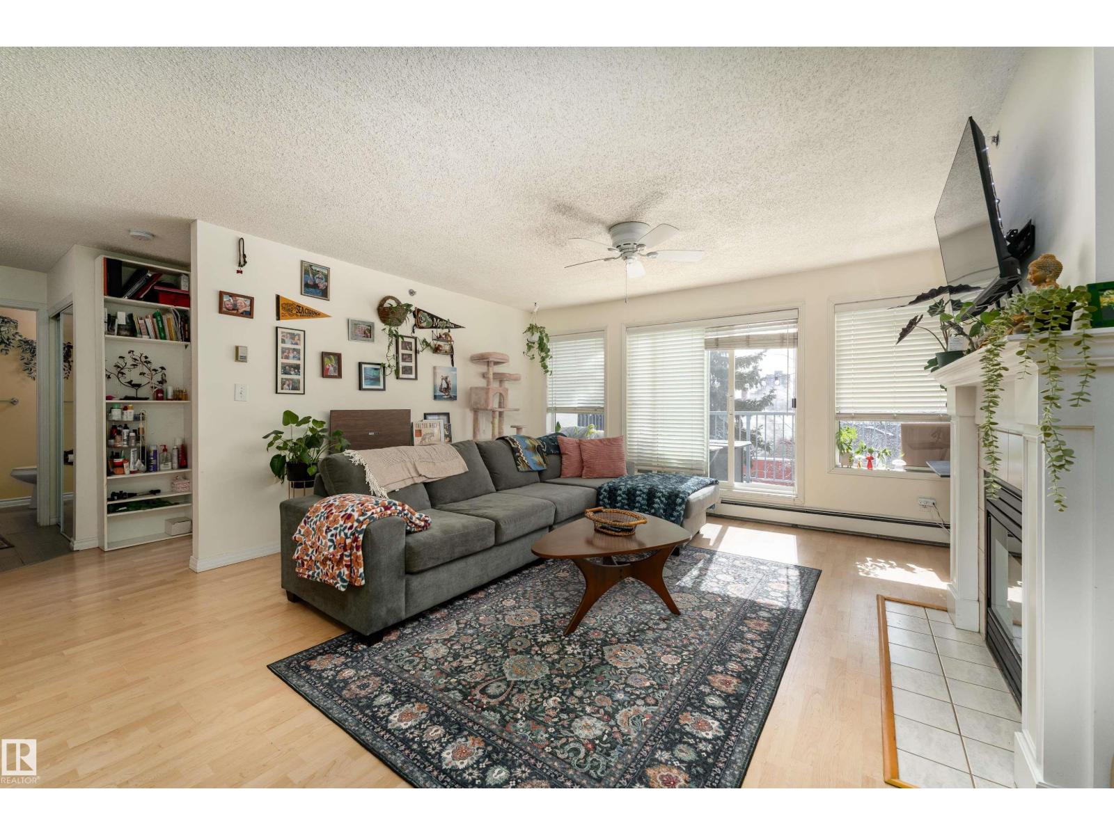 #315 10508 119 St Nw, Edmonton, Alberta  T5H 4M1 - Photo 2 - E4480266