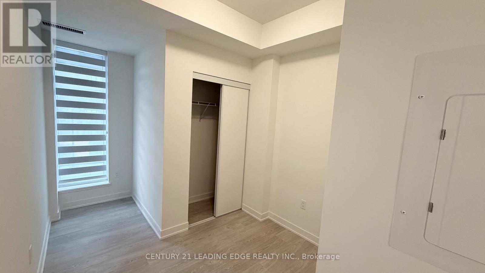 703 - 5 Quarrington Lane, Toronto, Ontario  M3C 1H7 - Photo 5 - C12904558