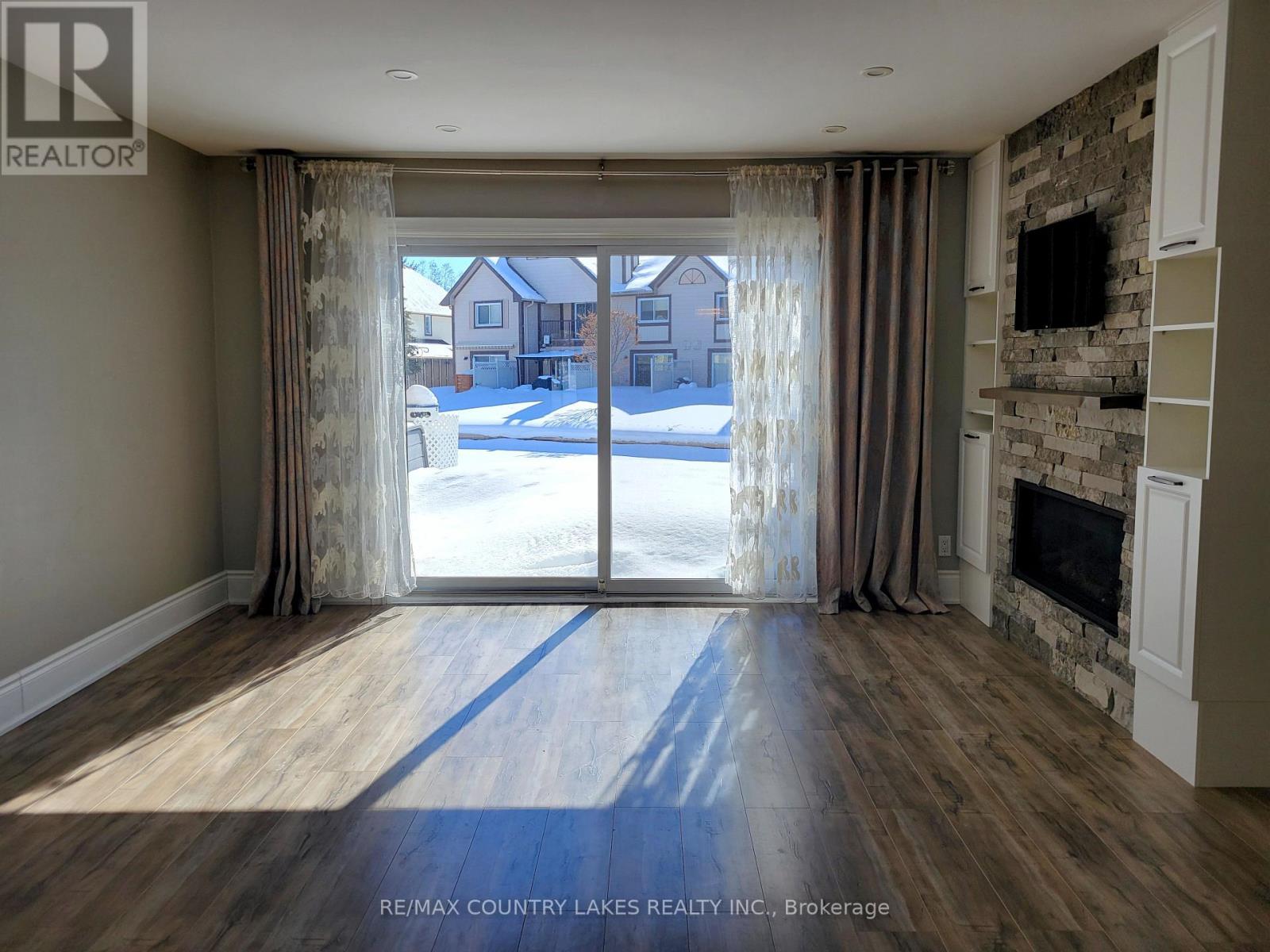 35 - 21 Laguna Parkway, Ramara, Ontario  L0K 1B0 - Photo 15 - S12830846