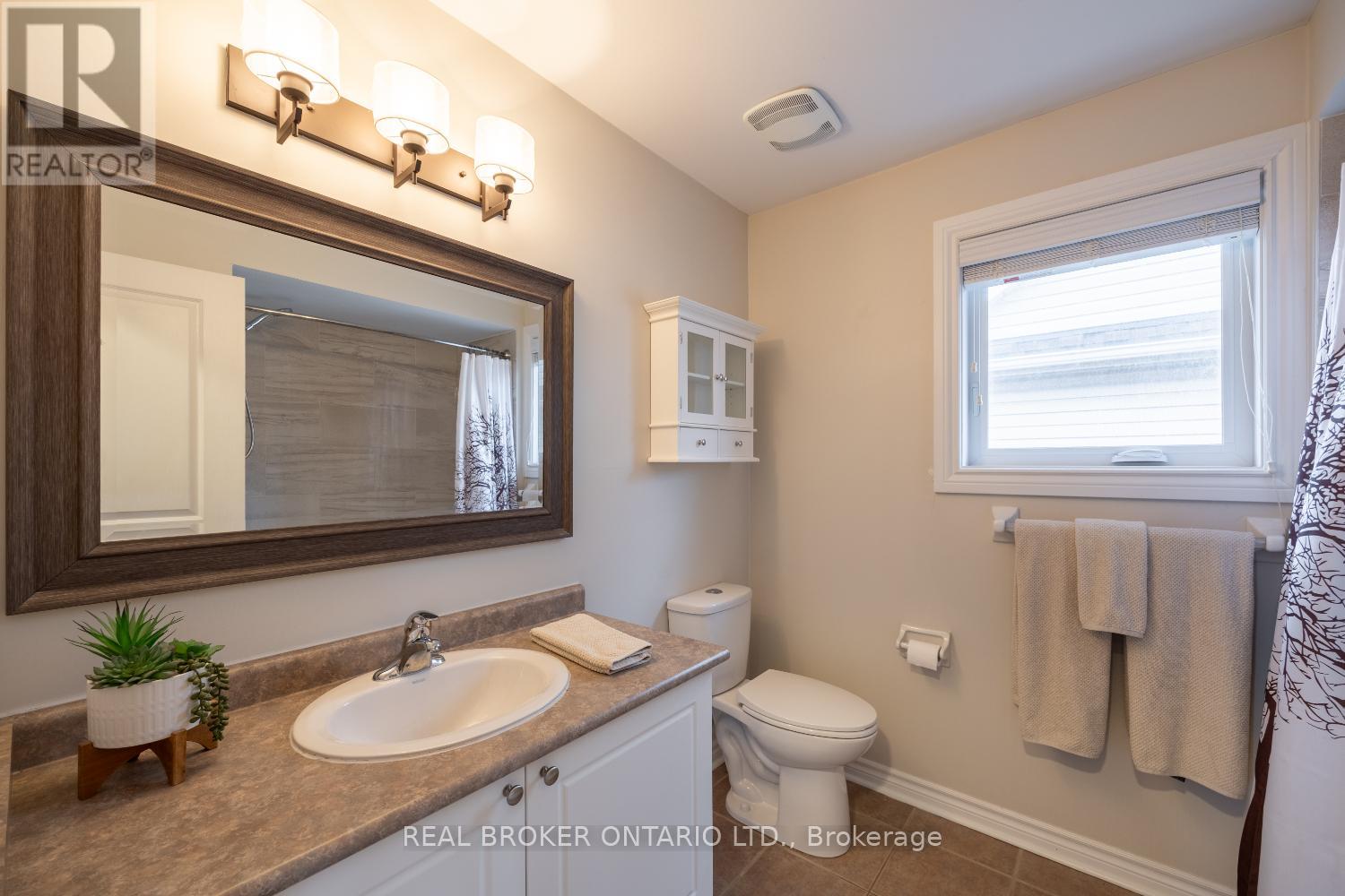 125 Hutton Place, Clarington, Ontario  L1C 5K2 - Photo 33 - E12951072