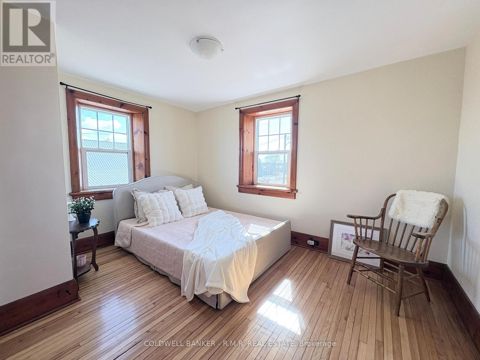 269 Glenarm Road, Kawartha Lakes, Ontario  K0M 2T0 - Photo 18 - X12797328