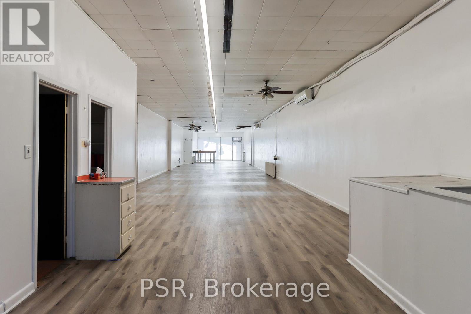 1702 Queen Street W, Toronto, Ontario  M6R 1B3 - Photo 7 - W12947902