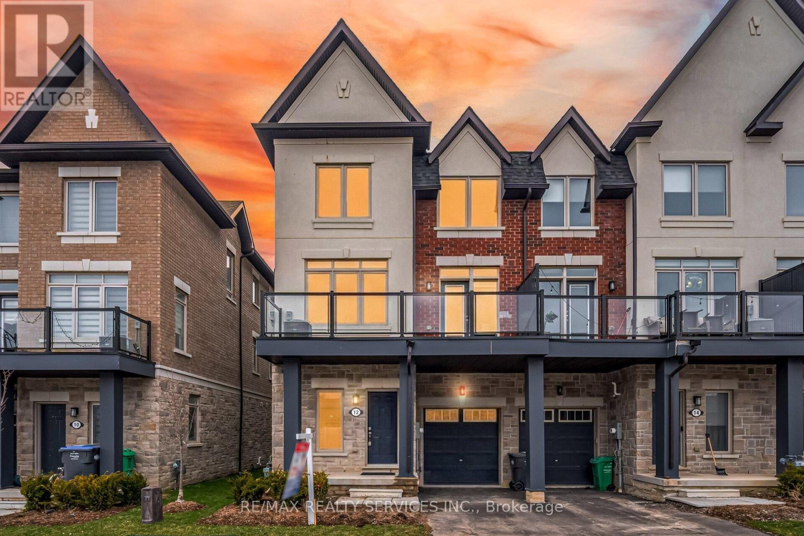 12 WATERVILLE WAY, Caledon, Ontario