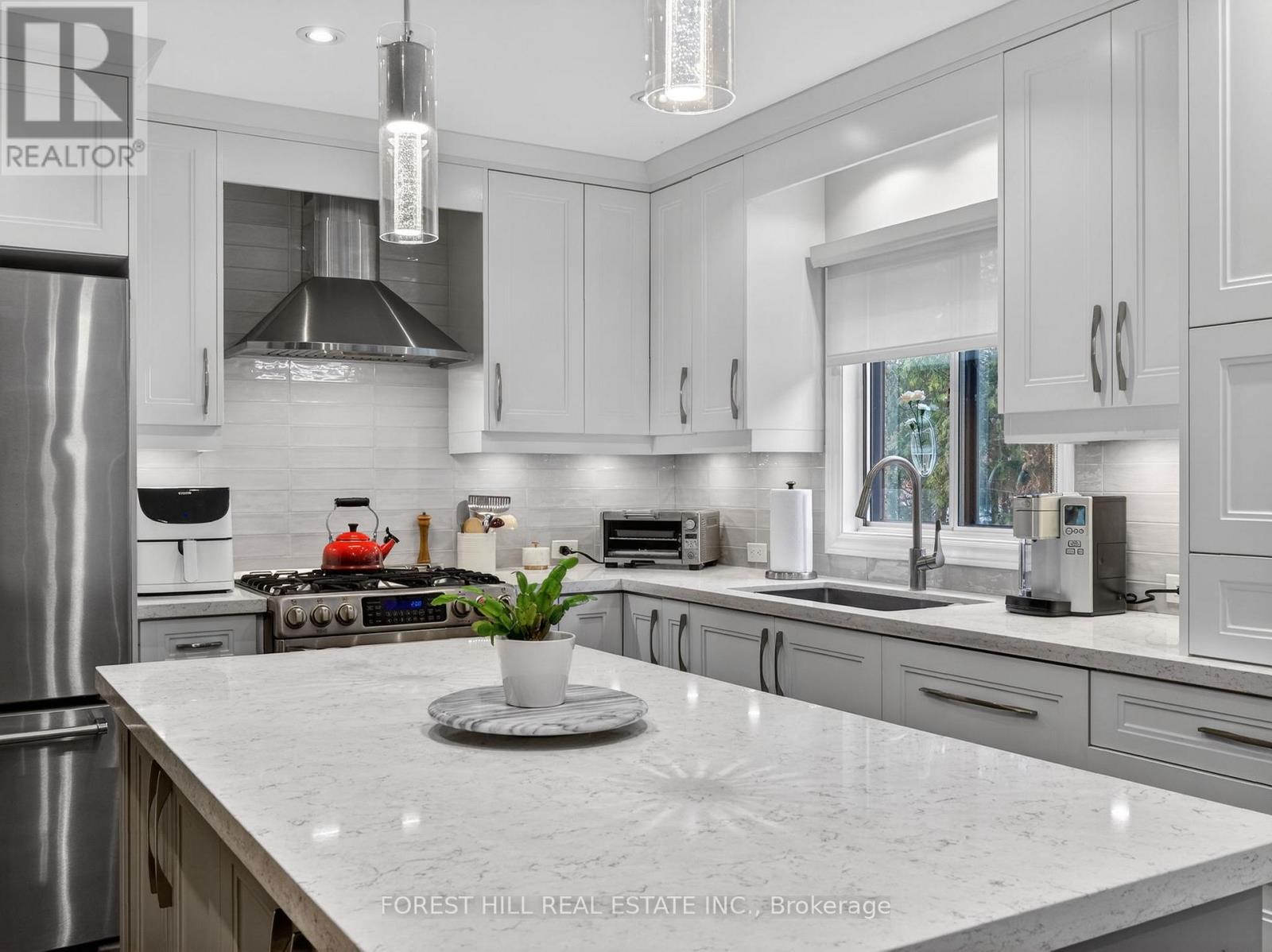 37 Artisan Place, Toronto, Ontario  M2H 3P5 - Photo 11 - C12950948