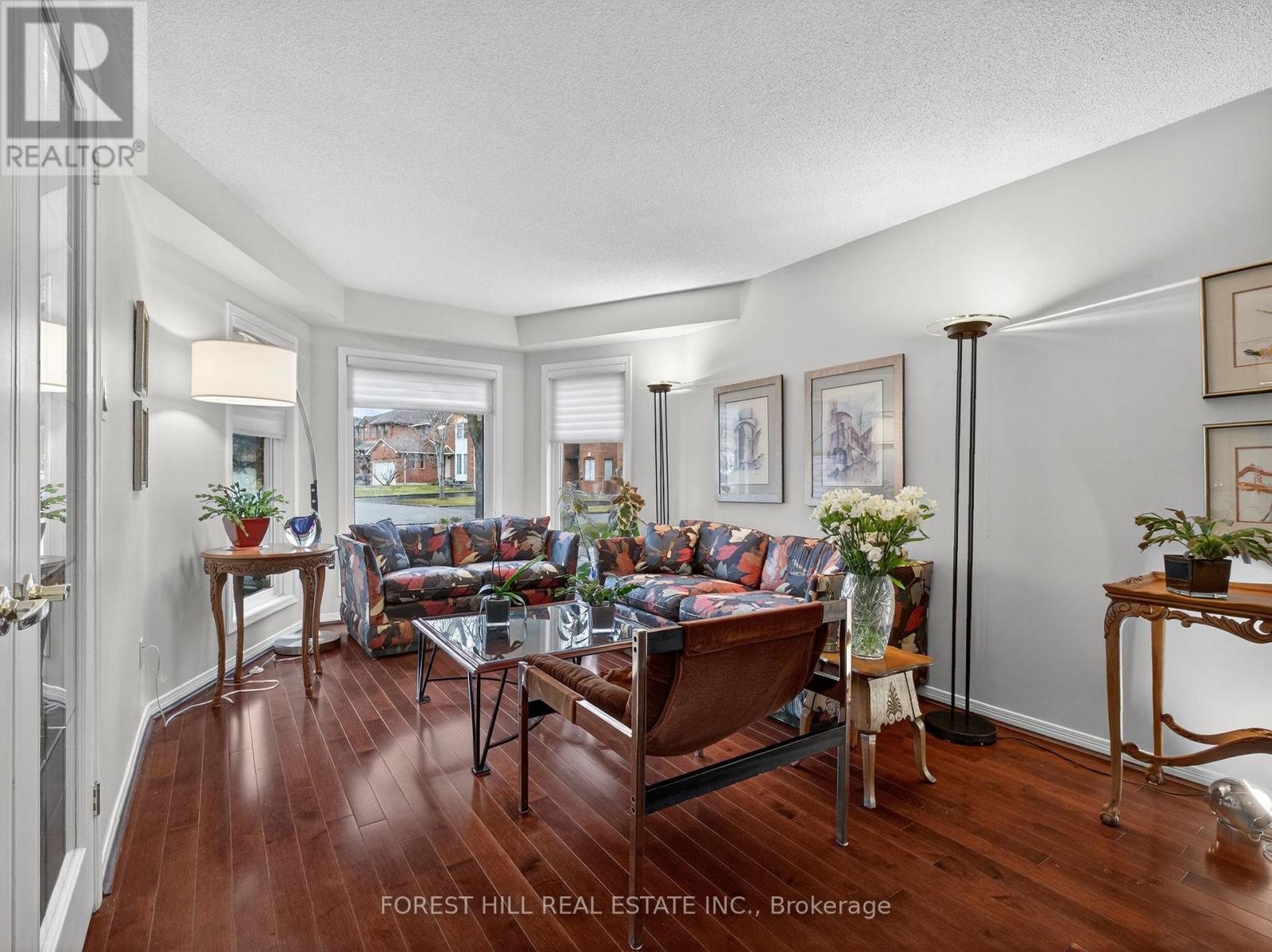 37 Artisan Place, Toronto, Ontario  M2H 3P5 - Photo 4 - C12950948