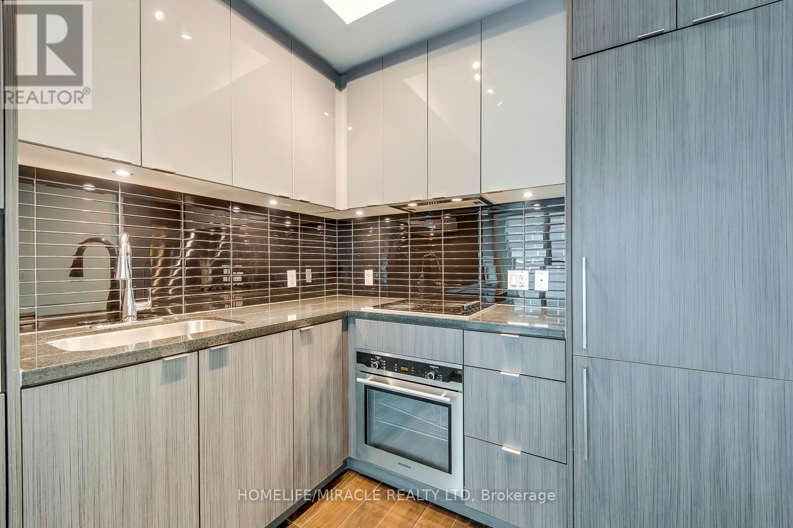 3210 - 125 Blue Jays Way, Toronto, Ontario  M5V 0N5 - Photo 12 - C12951080