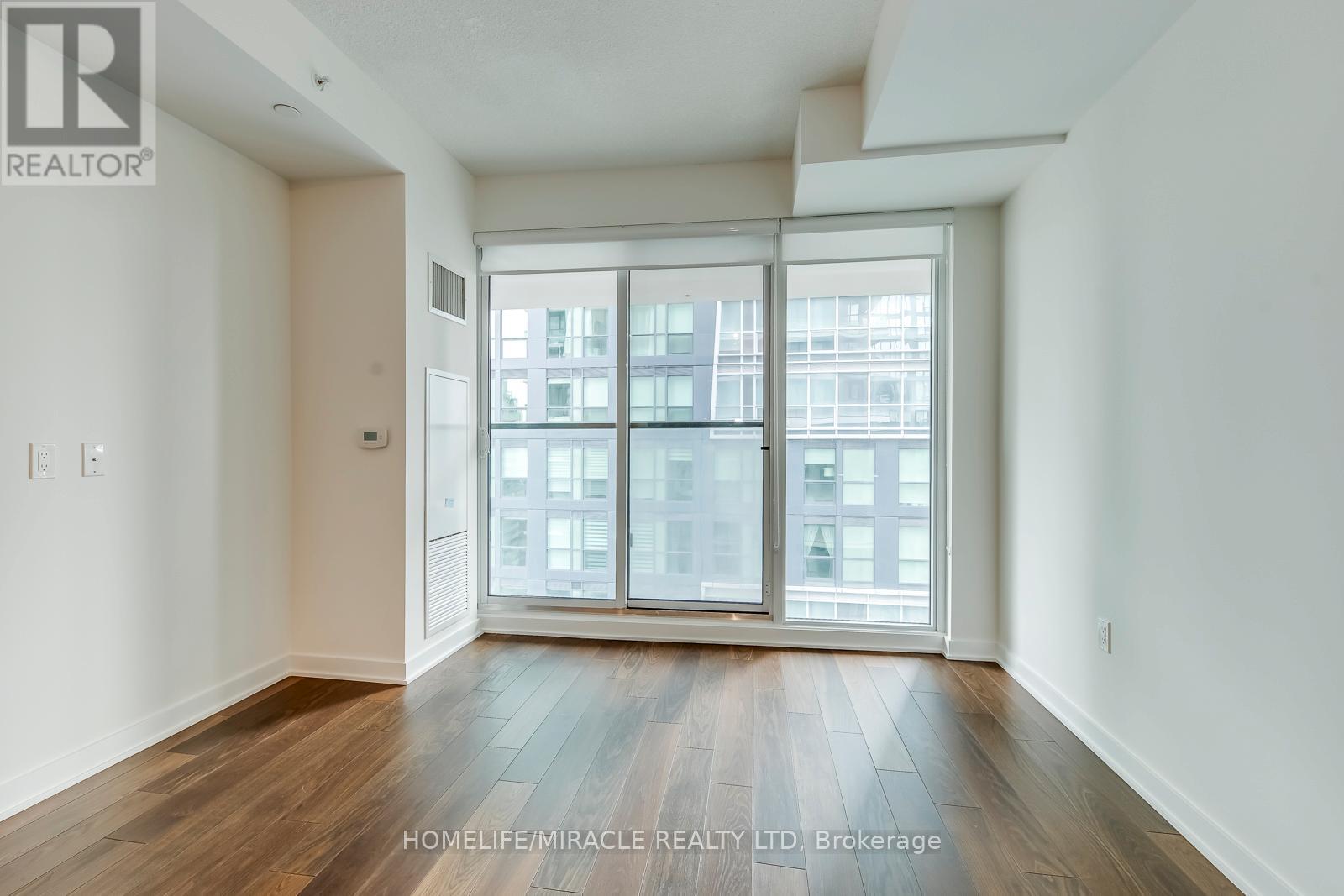 3210 - 125 Blue Jays Way, Toronto, Ontario  M5V 0N5 - Photo 17 - C12951080