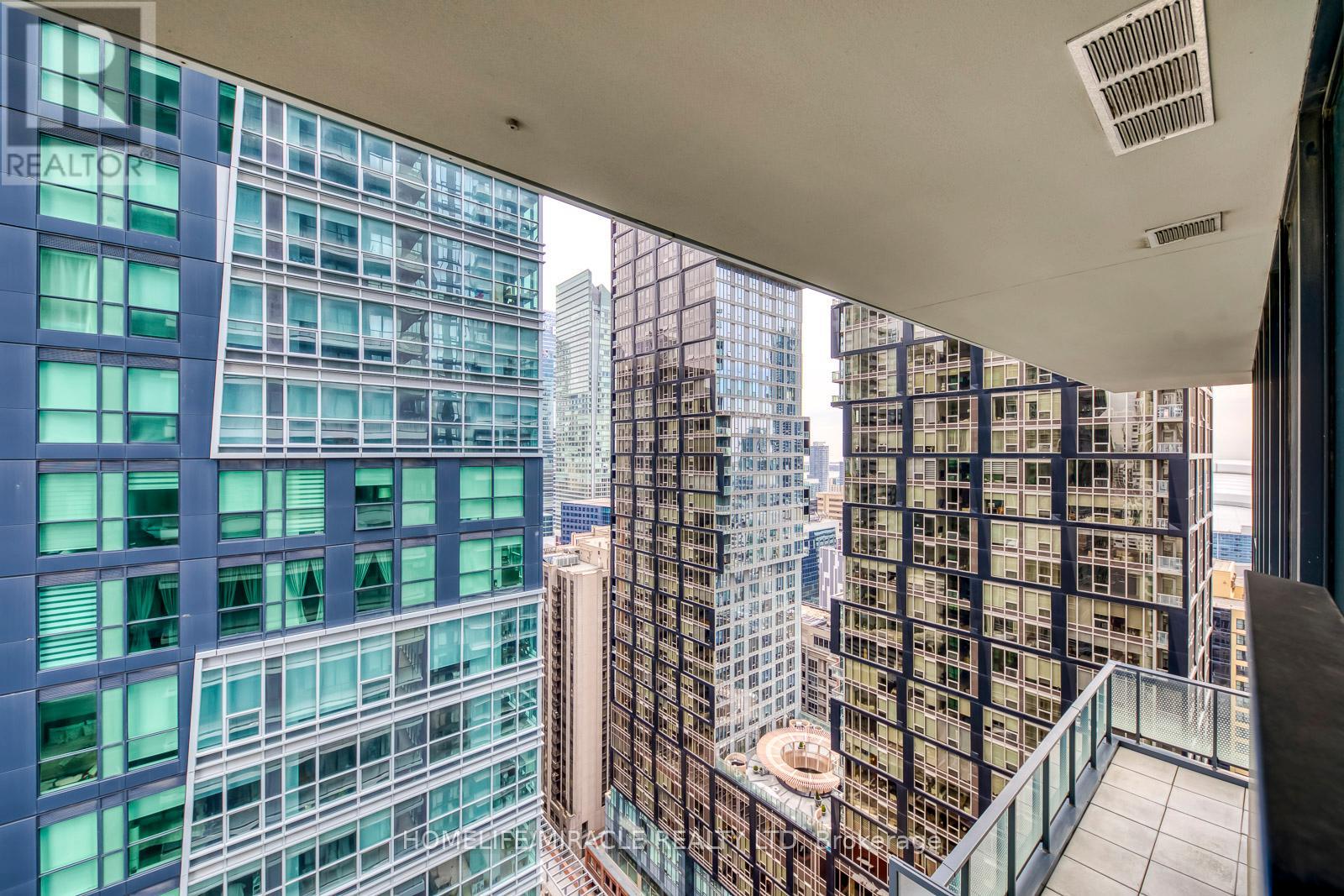 3210 - 125 Blue Jays Way, Toronto, Ontario  M5V 0N5 - Photo 18 - C12951080