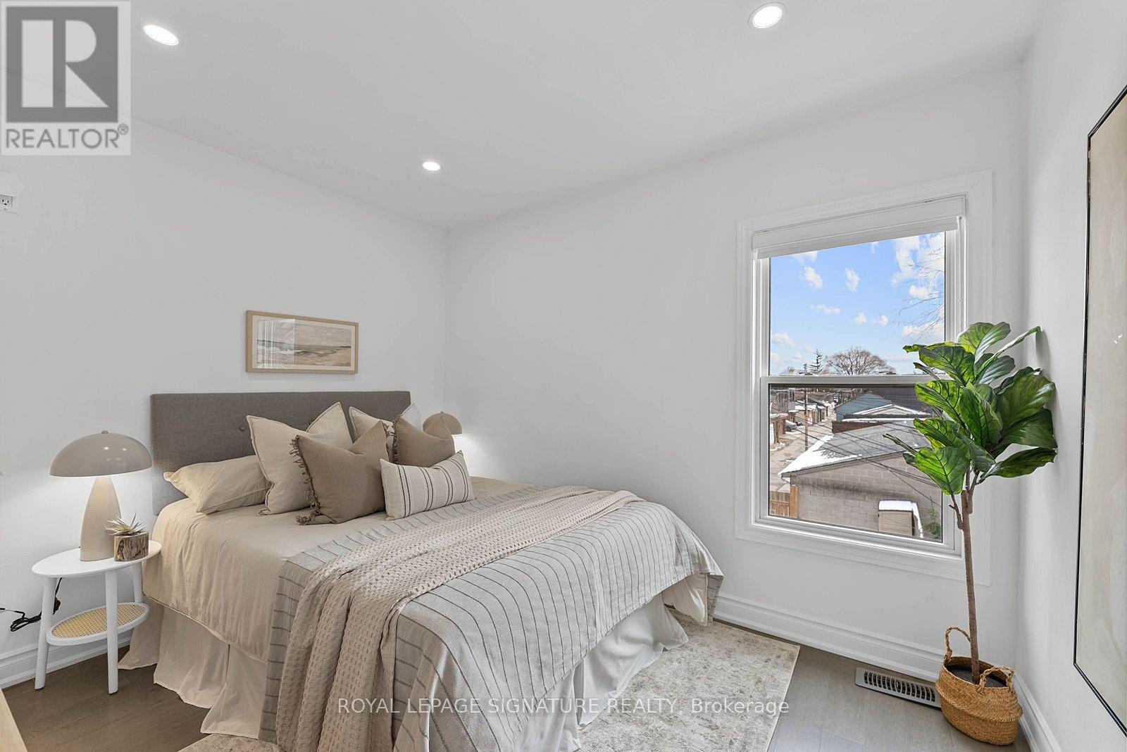 15 Yarmouth Road, Toronto, Ontario  M6G 1W7 - Photo 29 - C12951092