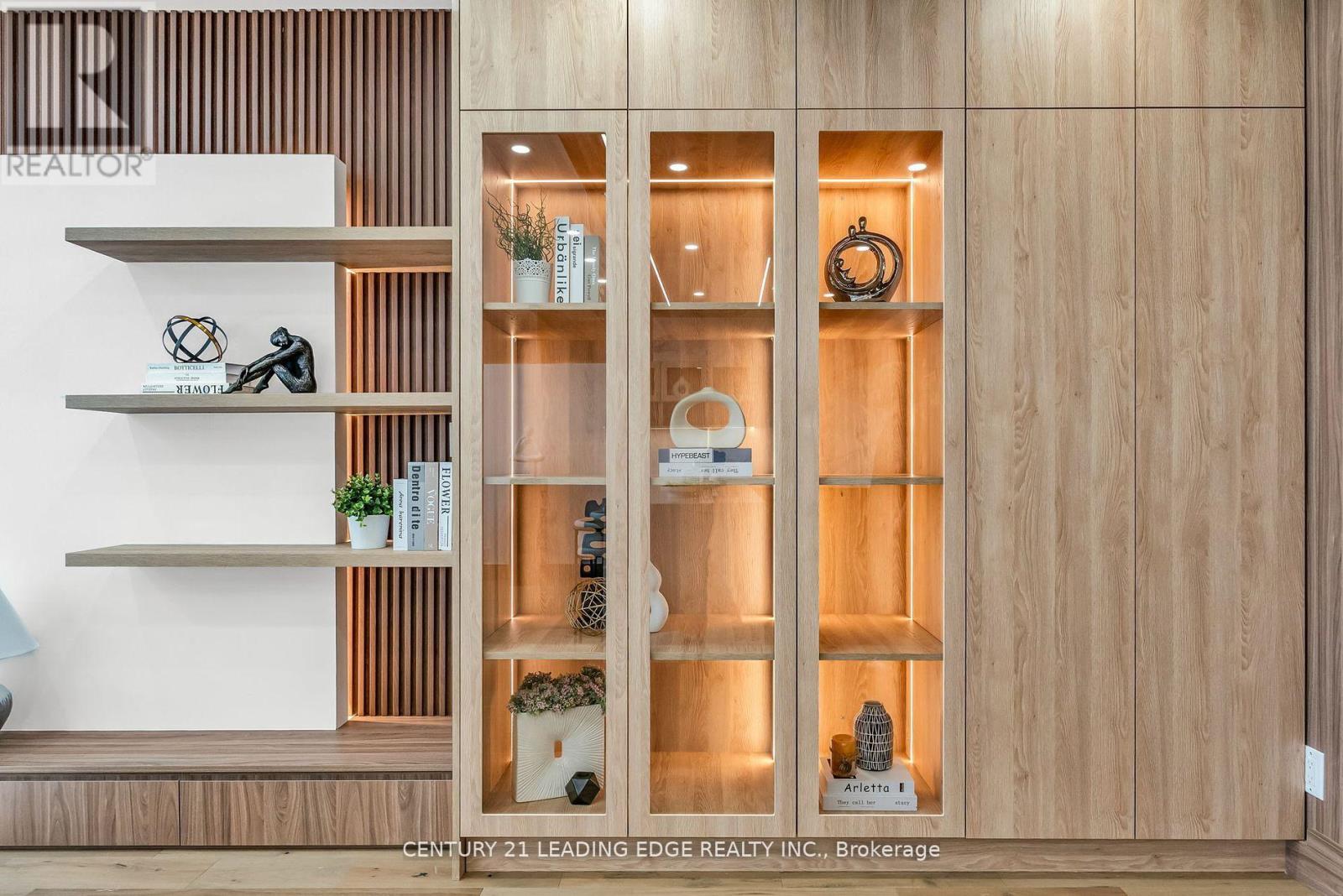 208 - 1 Watergarden Way, Toronto, Ontario  M2K 2Z7 - Photo 12 - C12951118