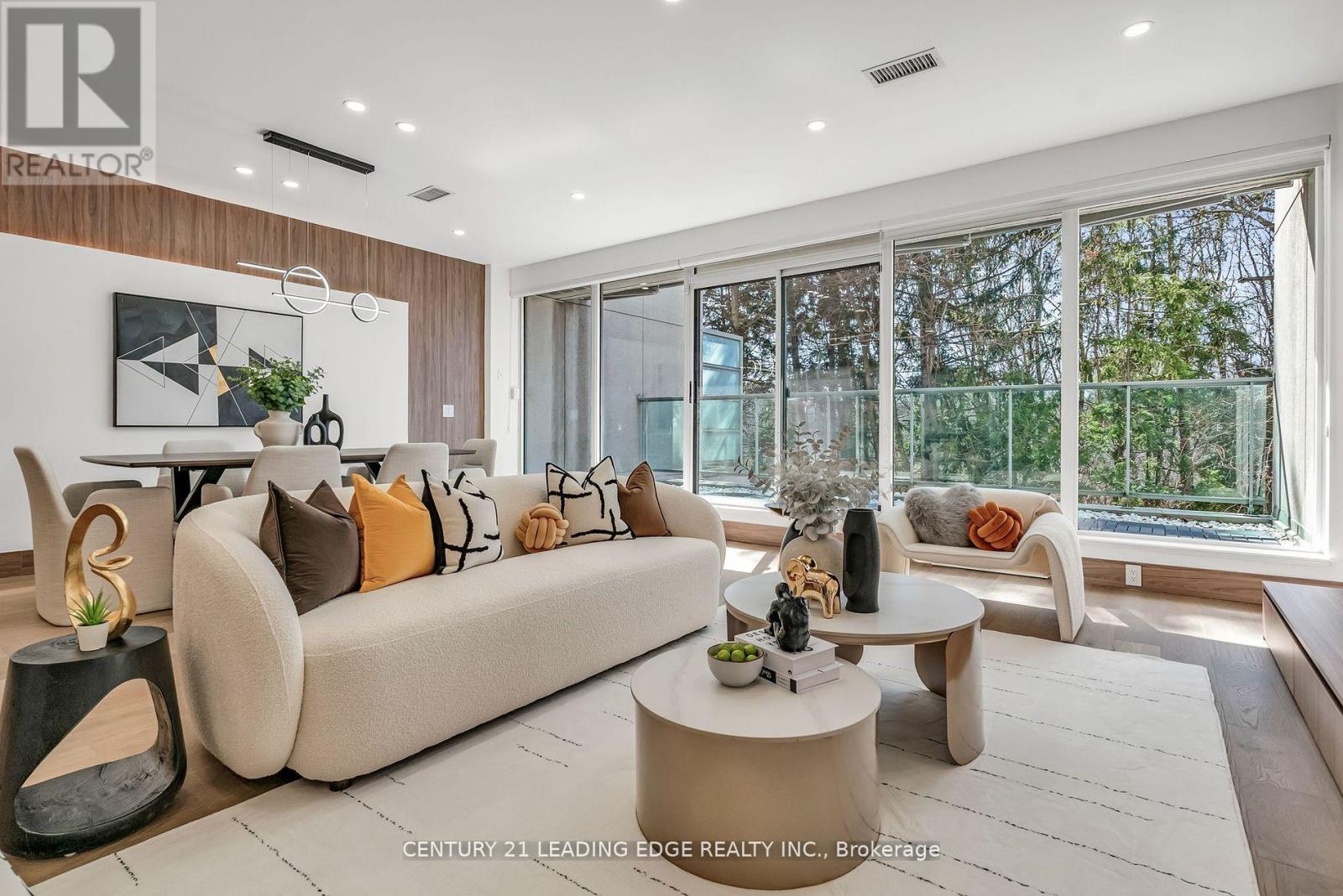 208 - 1 Watergarden Way, Toronto, Ontario  M2K 2Z7 - Photo 24 - C12951118