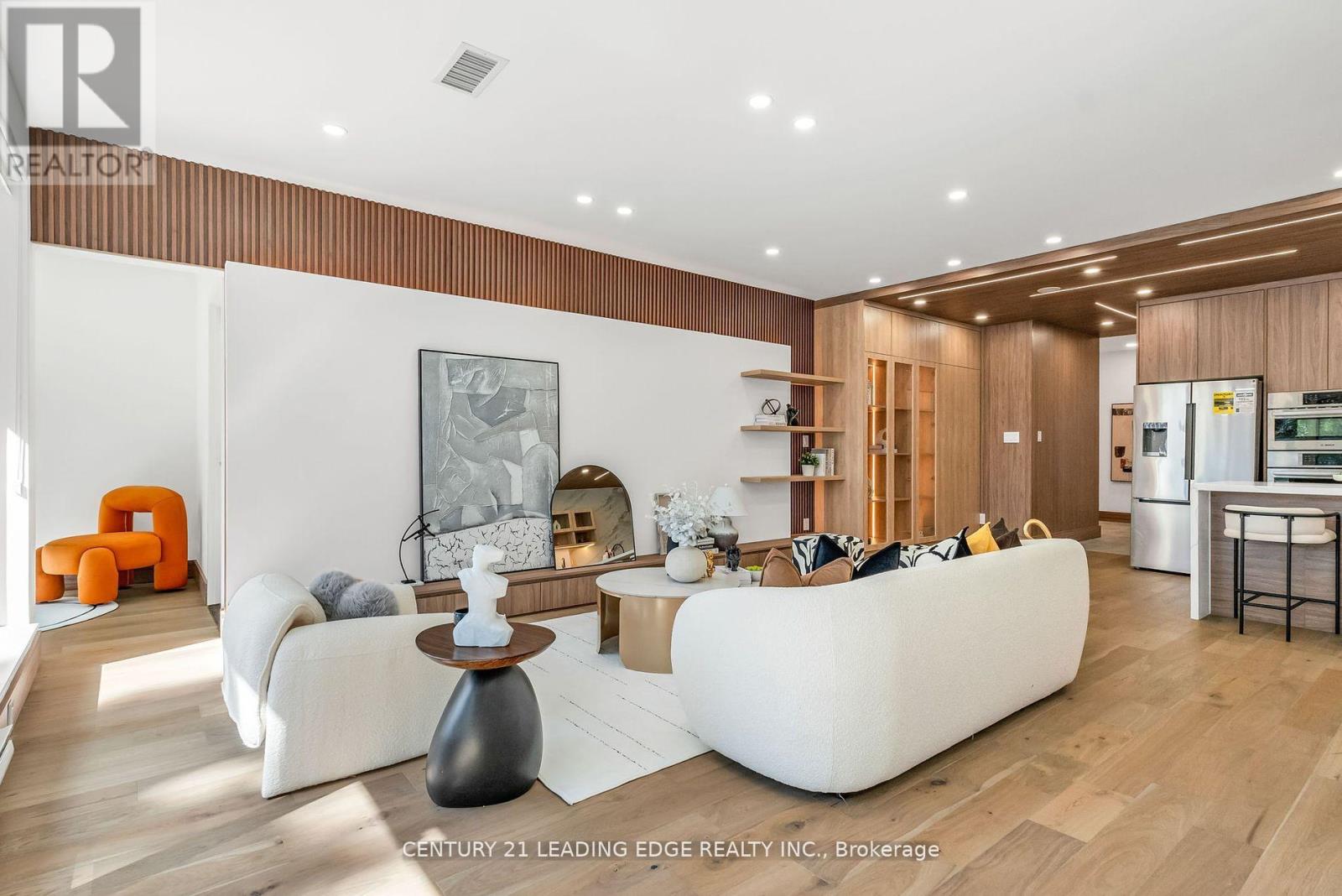 208 - 1 Watergarden Way, Toronto, Ontario  M2K 2Z7 - Photo 25 - C12951118